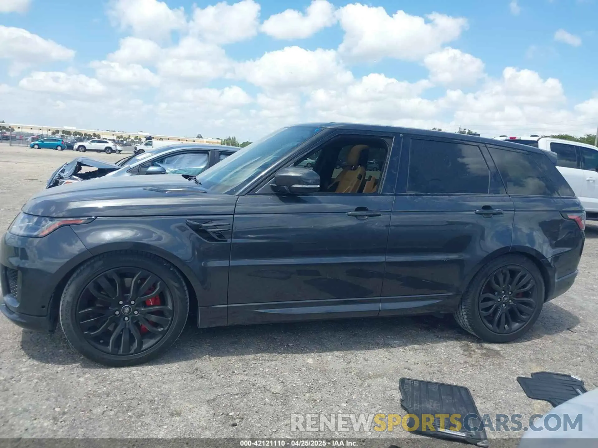 14 Photograph of a damaged car SALWR2SE1LA877348 LAND ROVER RANGE ROVER SPORT 2020