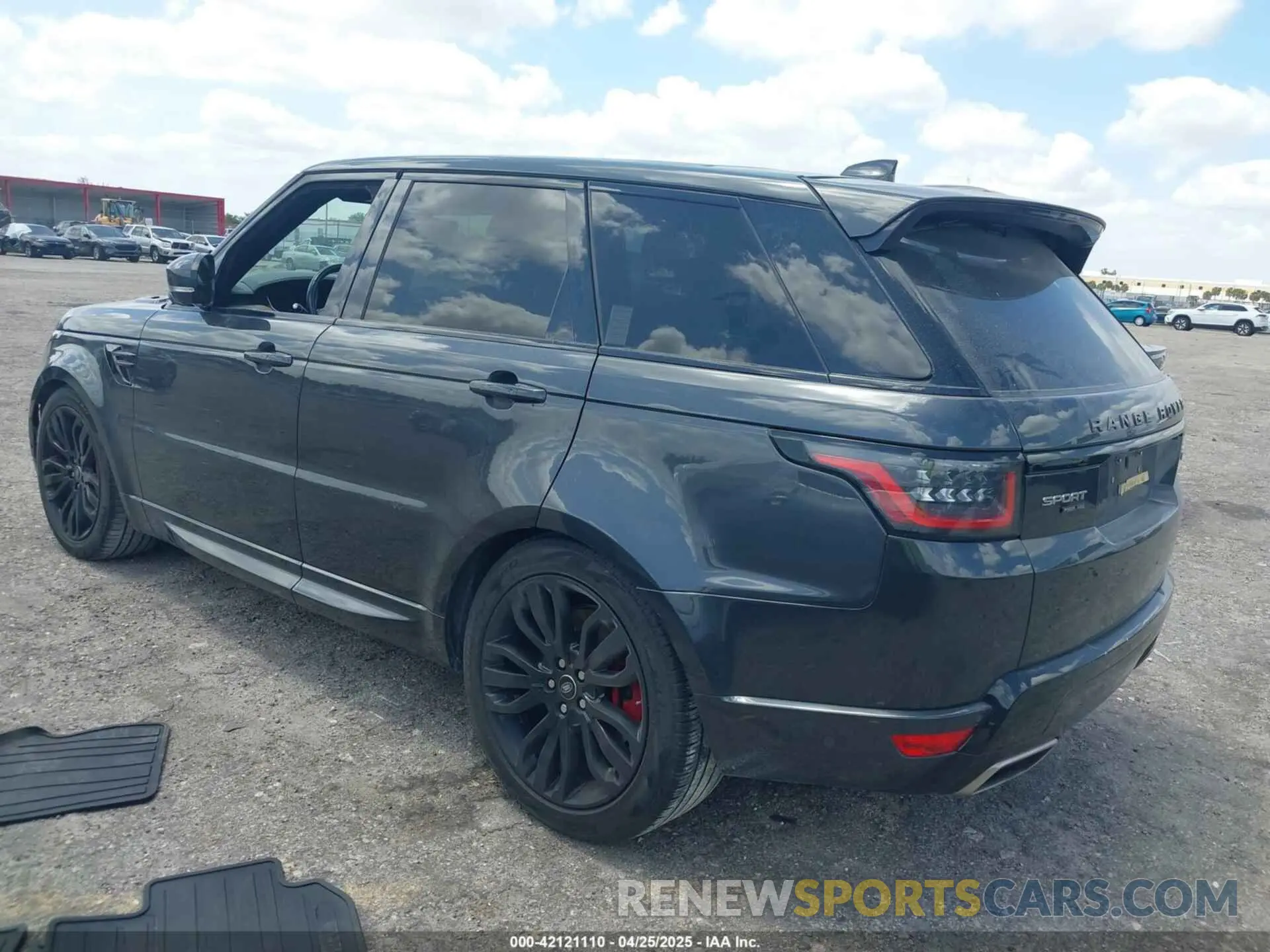 3 Photograph of a damaged car SALWR2SE1LA877348 LAND ROVER RANGE ROVER SPORT 2020