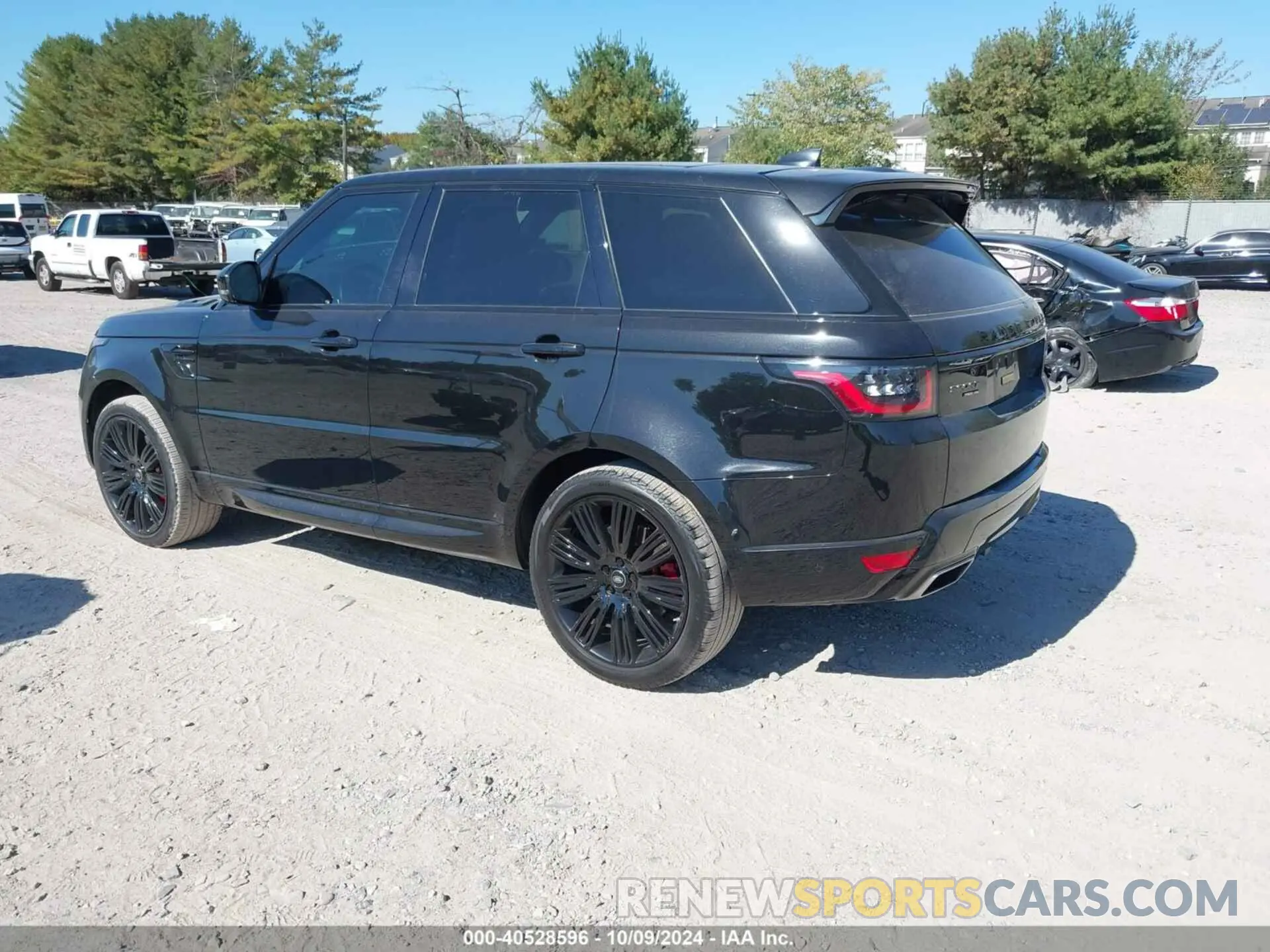 3 Photograph of a damaged car SALWR2SE3LA735728 LAND ROVER RANGE ROVER SPORT 2020