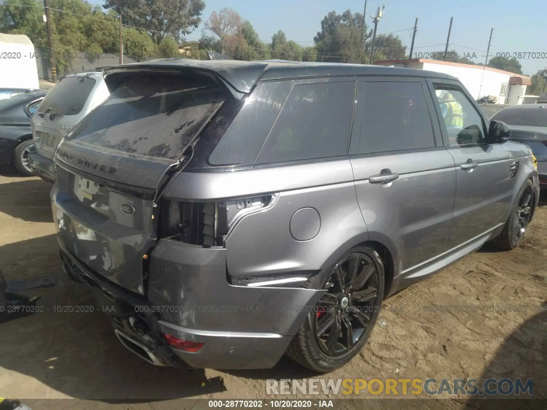 4 Photograph of a damaged car SALWR2SE6LA728319 LAND ROVER RANGE ROVER SPORT 2020