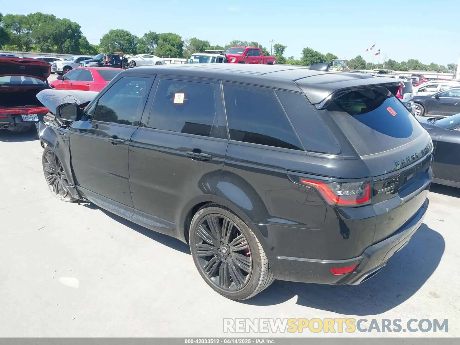 3 Photograph of a damaged car SALWR2SE8LA731741 LAND ROVER RANGE ROVER SPORT 2020
