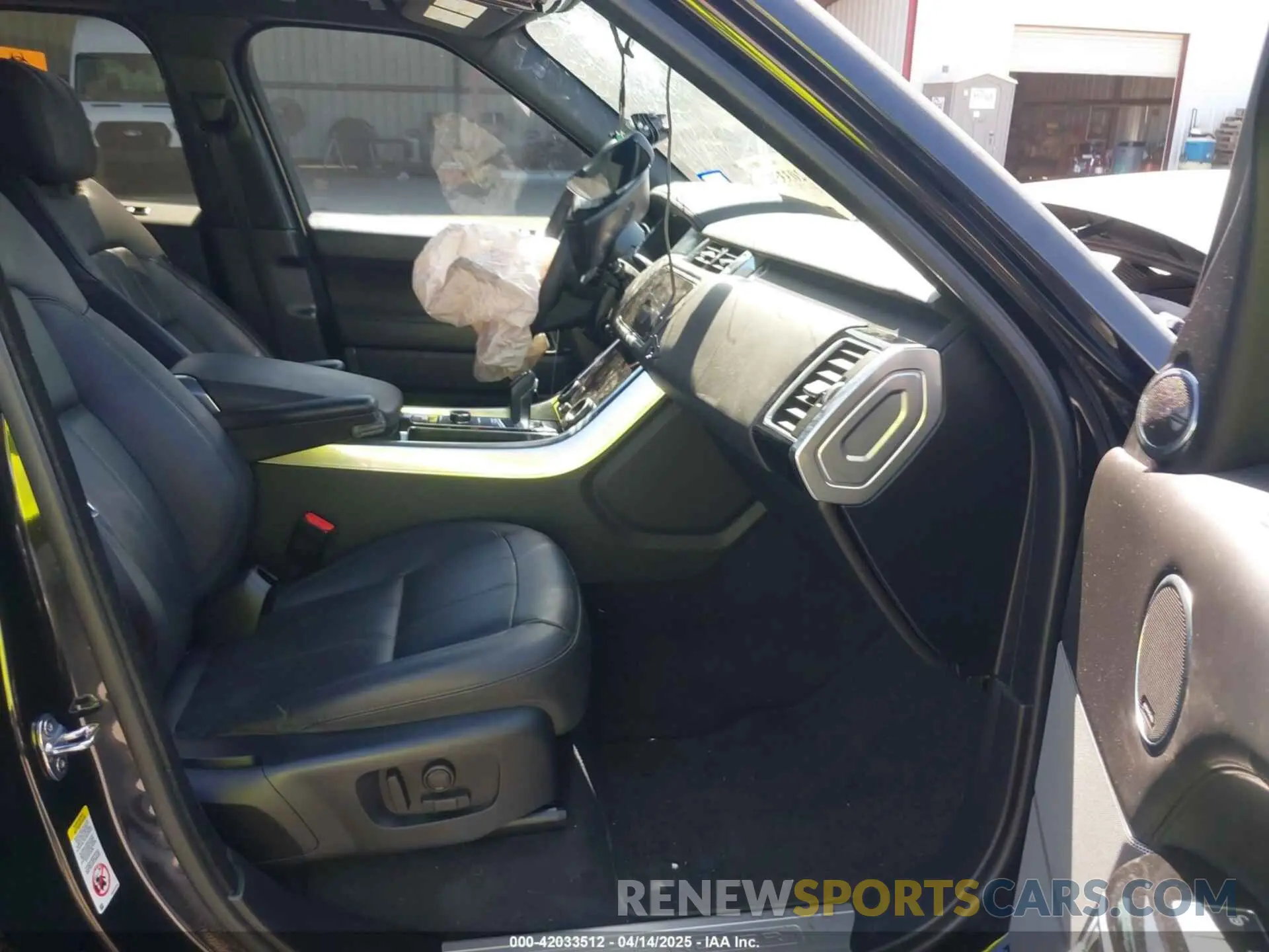 5 Photograph of a damaged car SALWR2SE8LA731741 LAND ROVER RANGE ROVER SPORT 2020