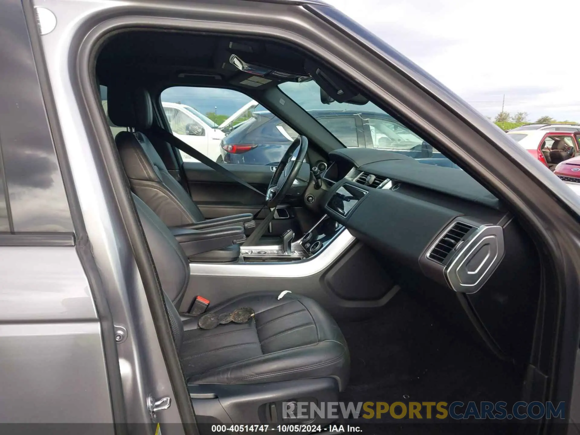5 Photograph of a damaged car SALWR2SU2LA879777 LAND ROVER RANGE ROVER SPORT 2020