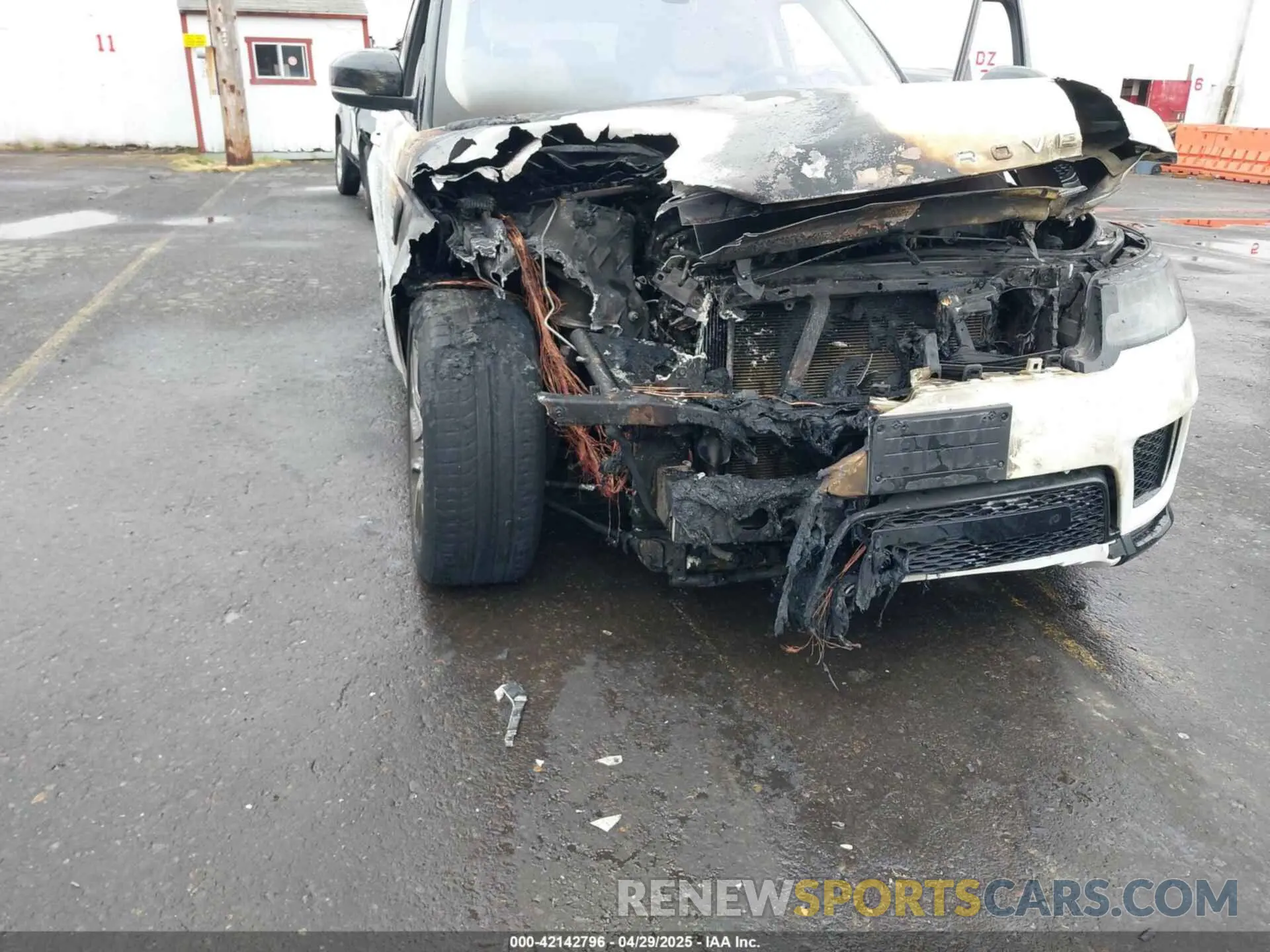 6 Фотография поврежденного автомобиля SALWR2SU9LA883826 LAND ROVER RANGE ROVER SPORT 2020
