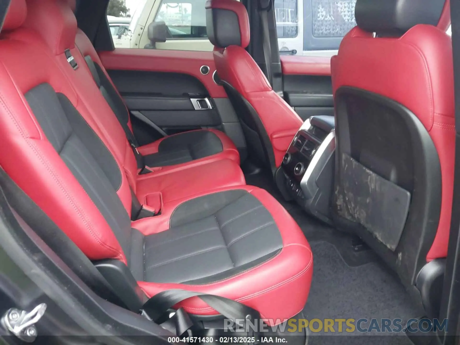 8 Photograph of a damaged car SALWS2RU8LA884847 LAND ROVER RANGE ROVER SPORT 2020