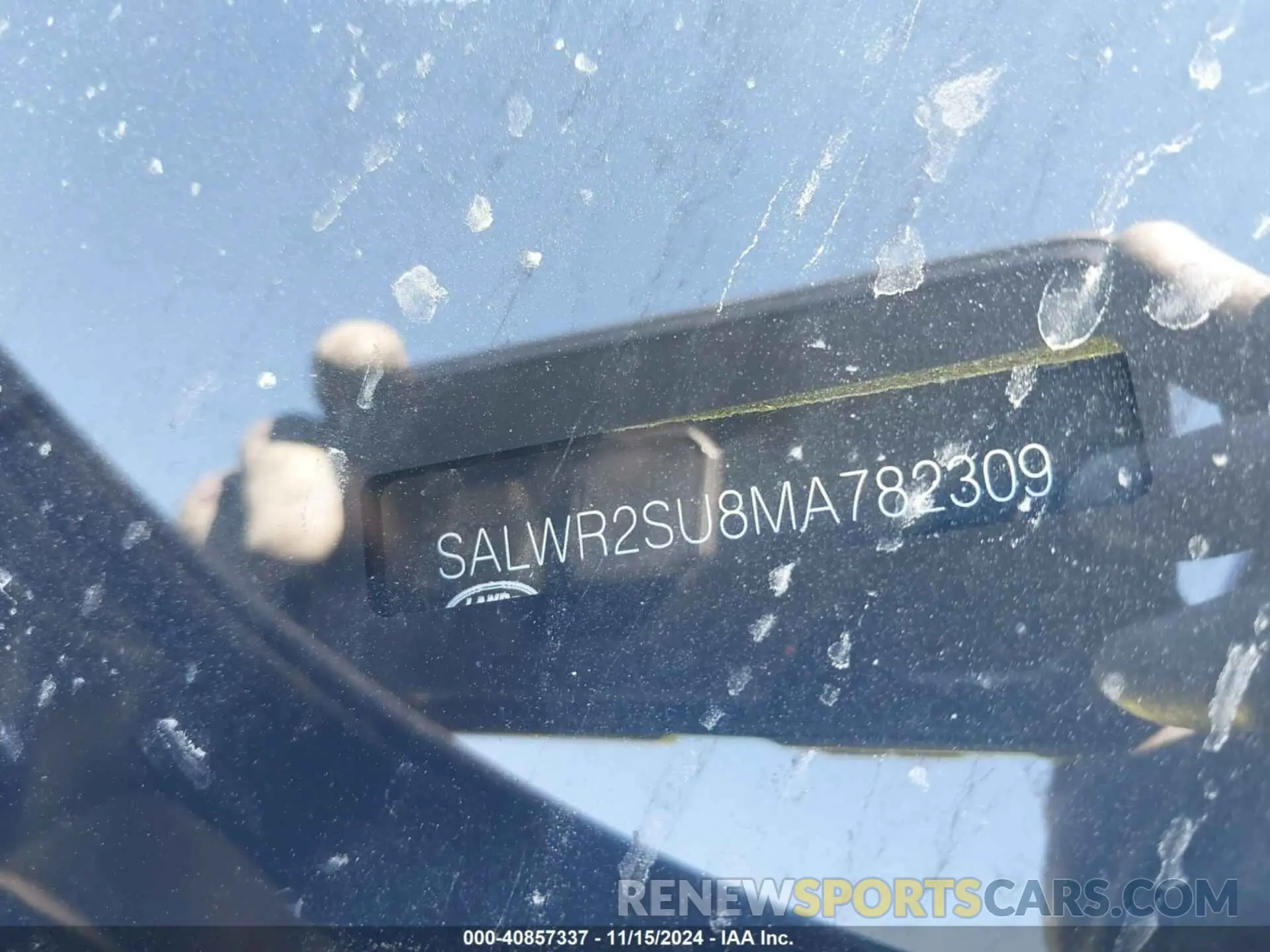 17 Photograph of a damaged car SALWR2SU8MA782309 LAND ROVER RANGE ROVER SPORT 2021