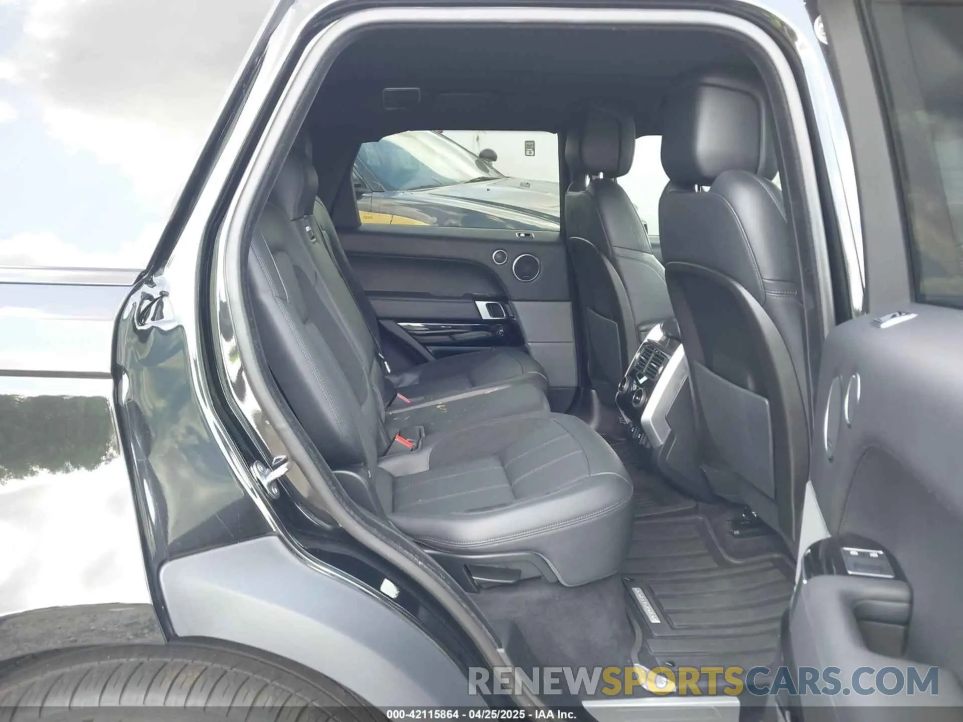 8 Фотография поврежденного автомобиля SALWS2RU5MA760519 LAND ROVER RANGE ROVER SPORT 2021