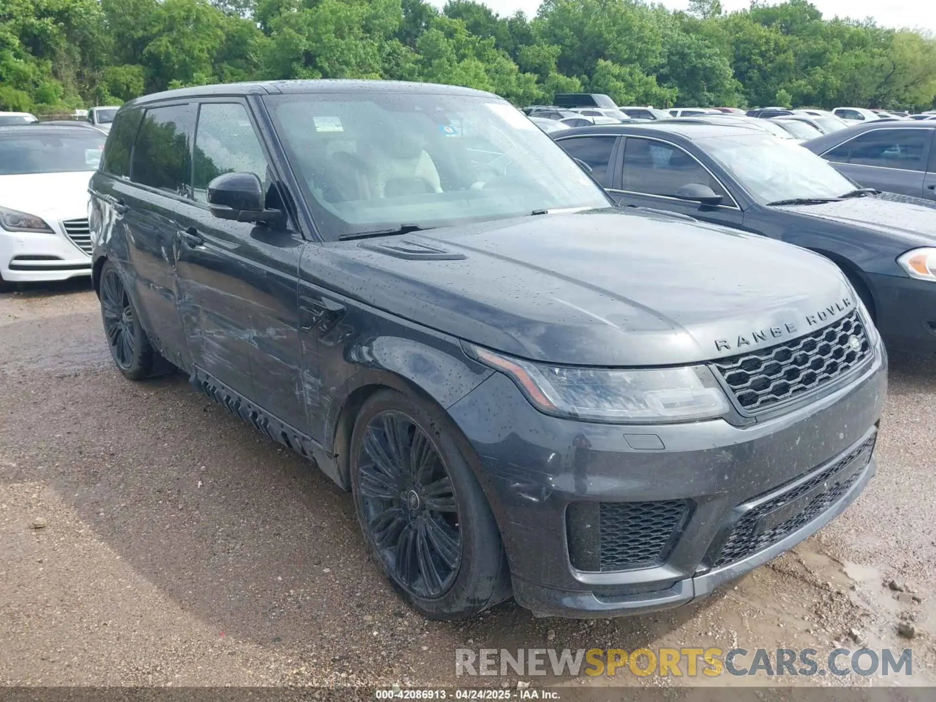 1 Photograph of a damaged car SALWV2SEXMA768223 LAND ROVER RANGE ROVER SPORT 2021