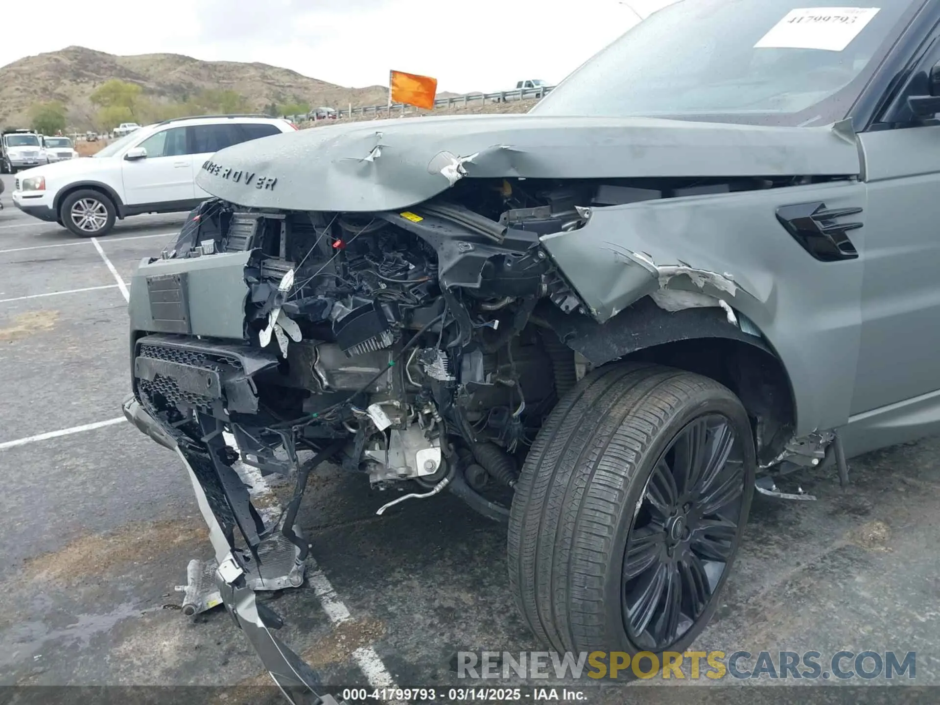 6 Photograph of a damaged car SALWR2SE7NA215082 LAND ROVER RANGE ROVER SPORT 2022