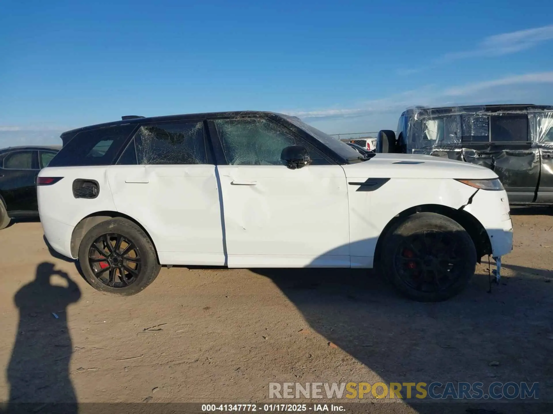 13 Фотография поврежденного автомобиля SAL1L9FU8PA110947 LAND ROVER RANGE ROVER SPORT 2023