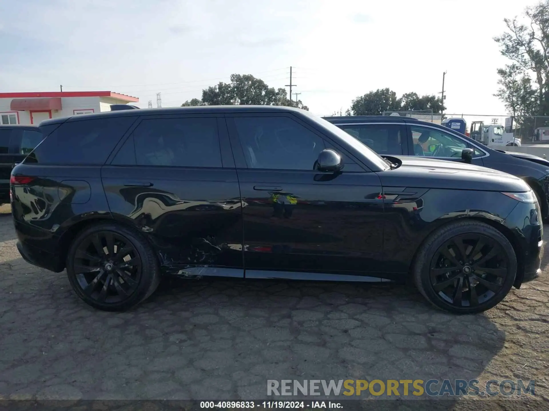 13 Photograph of a damaged car SAL1L9FU9PA112819 LAND ROVER RANGE ROVER SPORT 2023