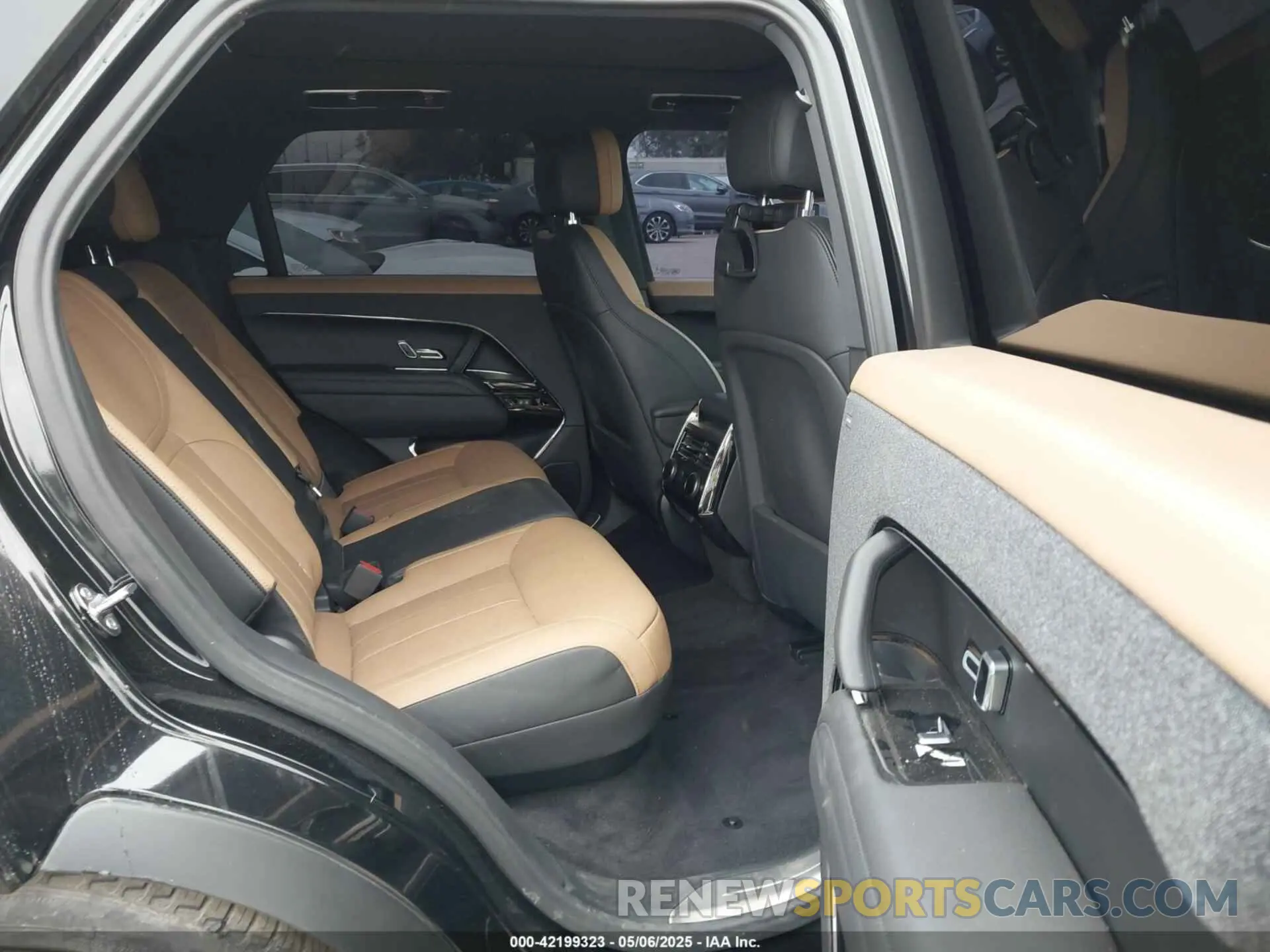 8 Фотография поврежденного автомобиля SAL1L9FU7RA174142 LAND ROVER RANGE ROVER SPORT 2024
