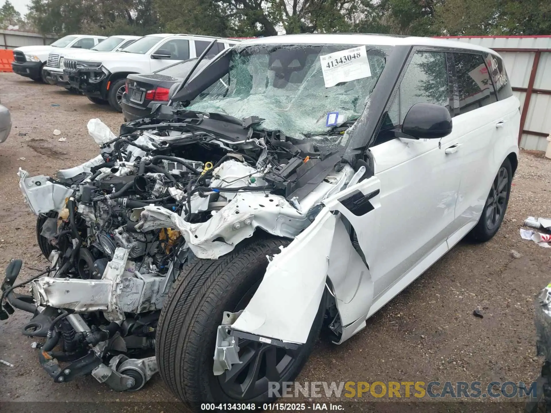 2 Photograph of a damaged car SAL1L9FU7RA403189 LAND ROVER RANGE ROVER SPORT 2024