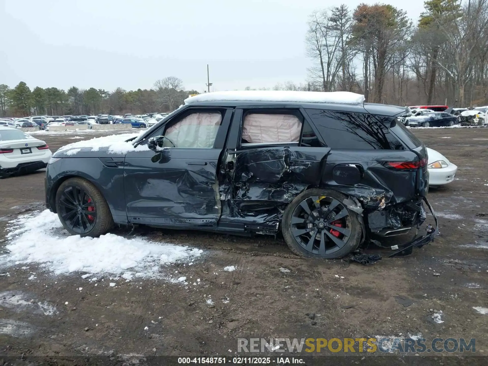 14 Photograph of a damaged car SAL1L9E44SA427599 LAND ROVER RANGE ROVER SPORT 2025