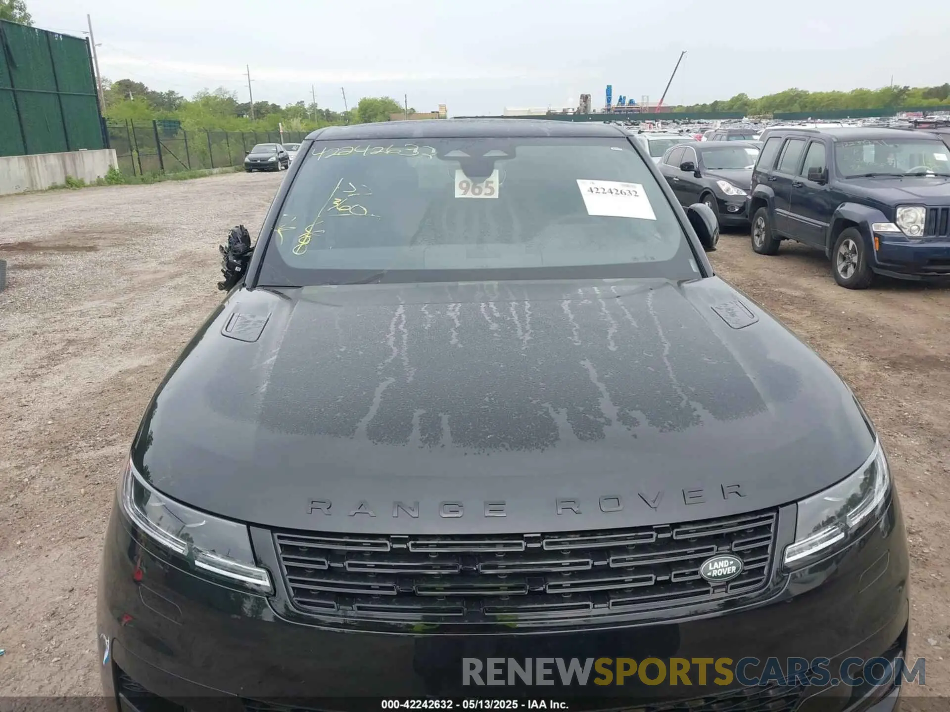 11 Фотография поврежденного автомобиля SAL1L9E4XSA461448 LAND ROVER RANGE ROVER SPORT 2025