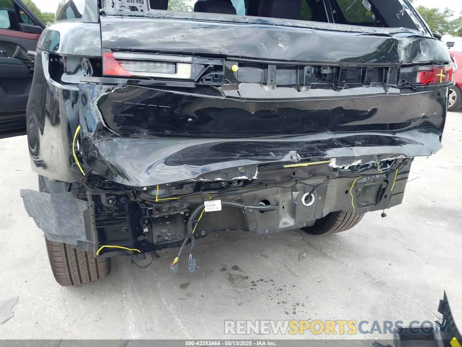 6 Фотография поврежденного автомобиля SAL1L9FU4SA438441 LAND ROVER RANGE ROVER SPORT 2025