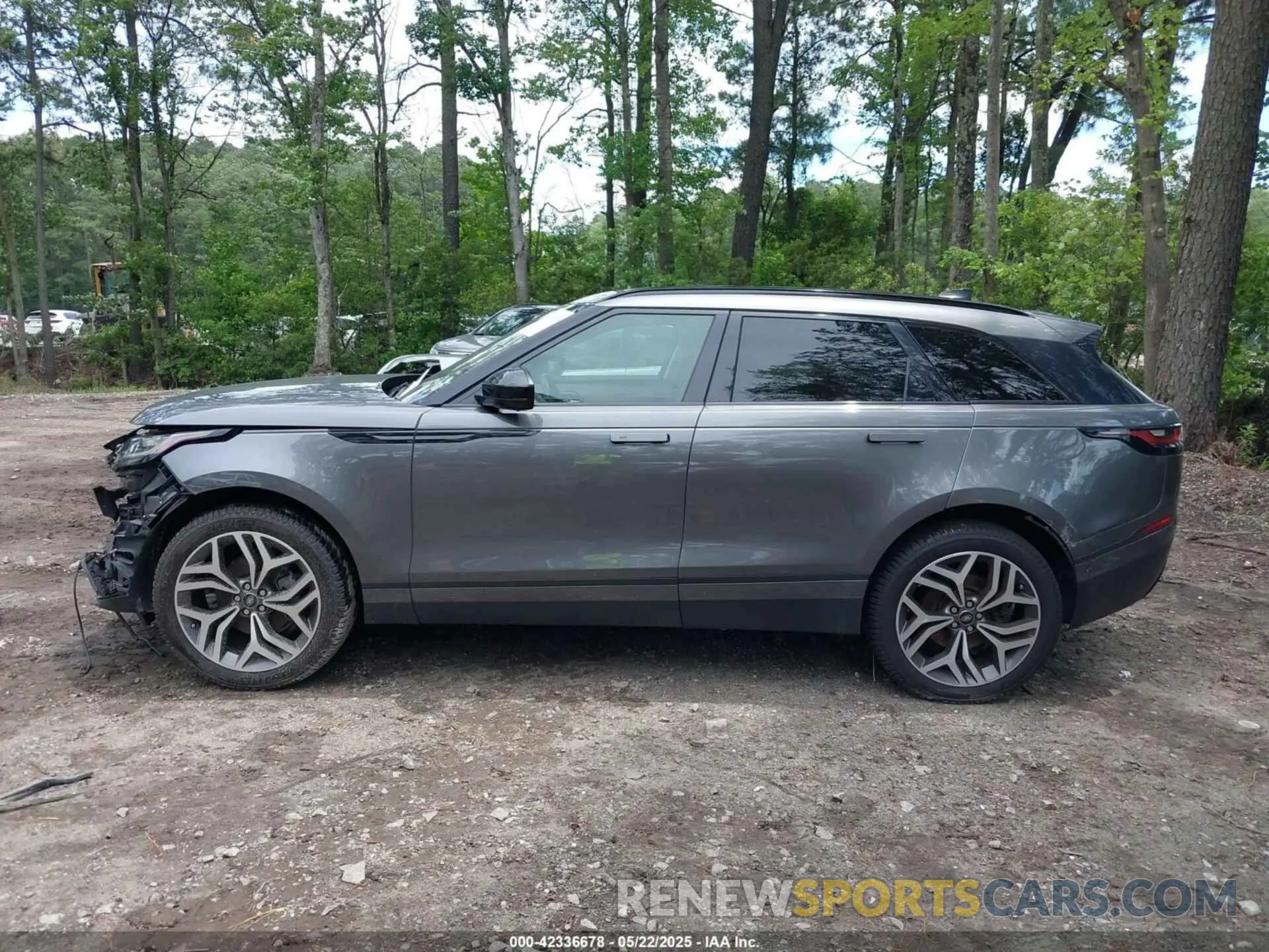 15 Photograph of a damaged car SALYB2EN5KA227073 LAND ROVER RANGE ROVER VELAR 2019