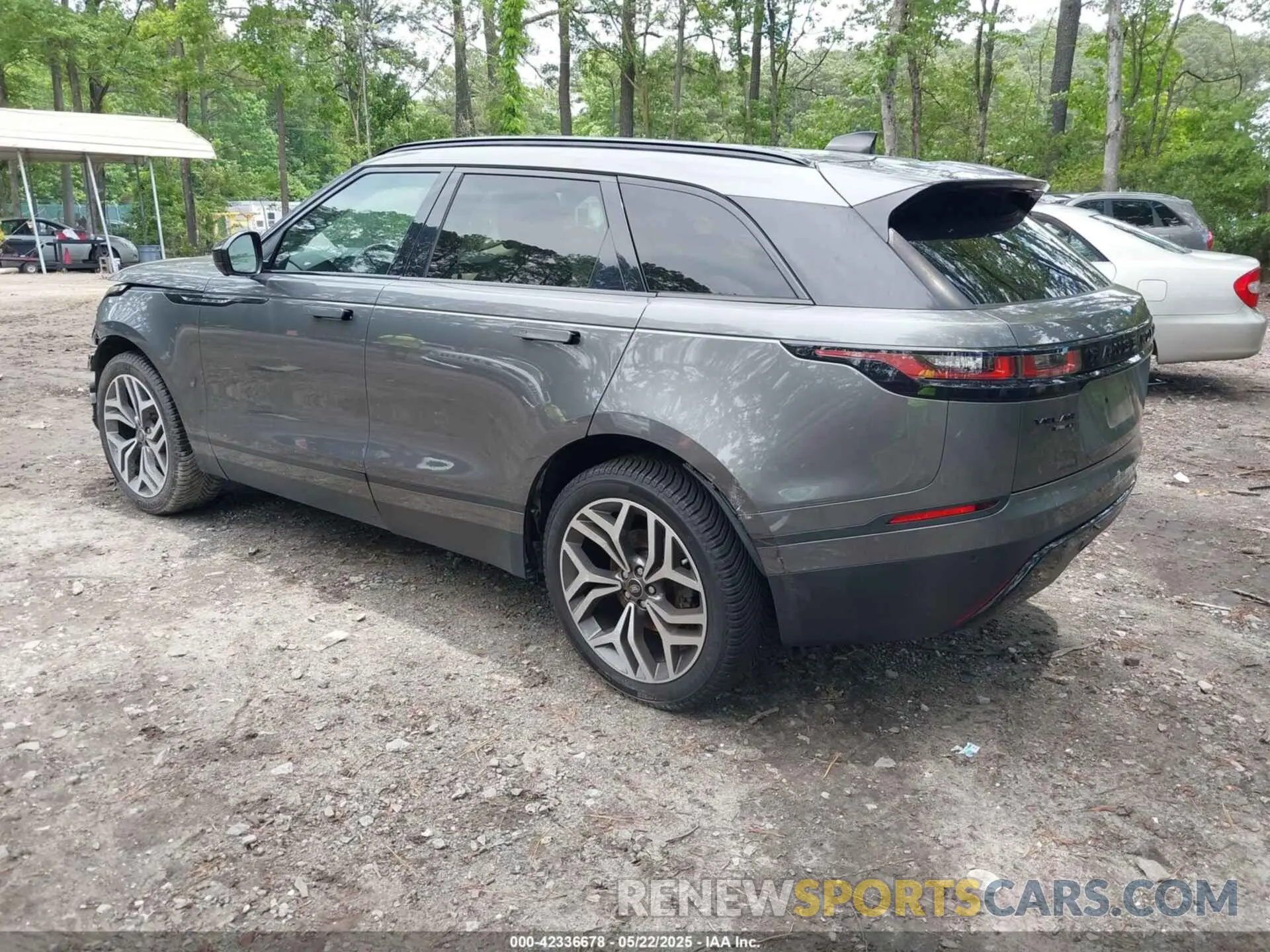 3 Photograph of a damaged car SALYB2EN5KA227073 LAND ROVER RANGE ROVER VELAR 2019