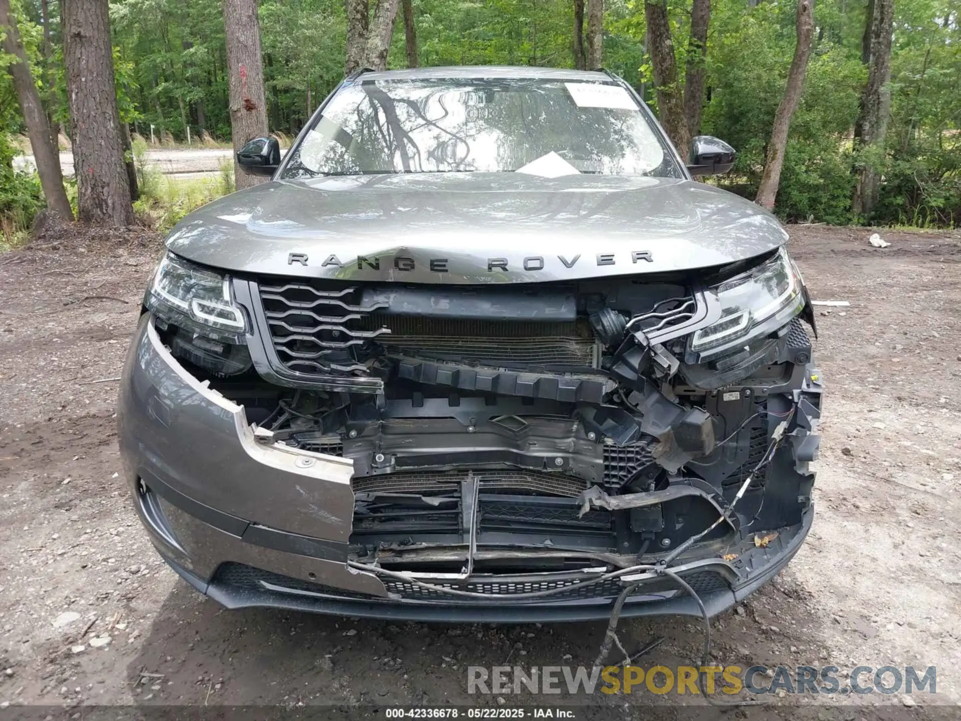 6 Photograph of a damaged car SALYB2EN5KA227073 LAND ROVER RANGE ROVER VELAR 2019