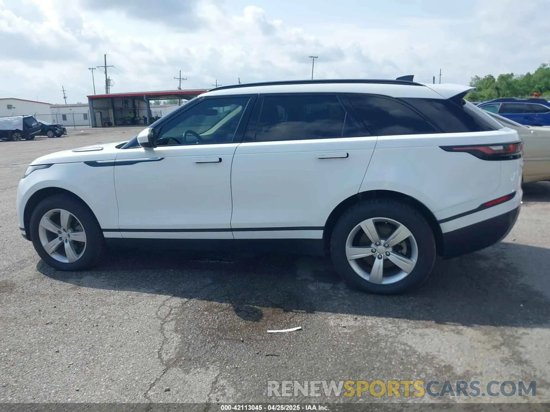 15 Фотография поврежденного автомобиля SALYB2EN7KA780713 LAND ROVER RANGE ROVER VELAR 2019
