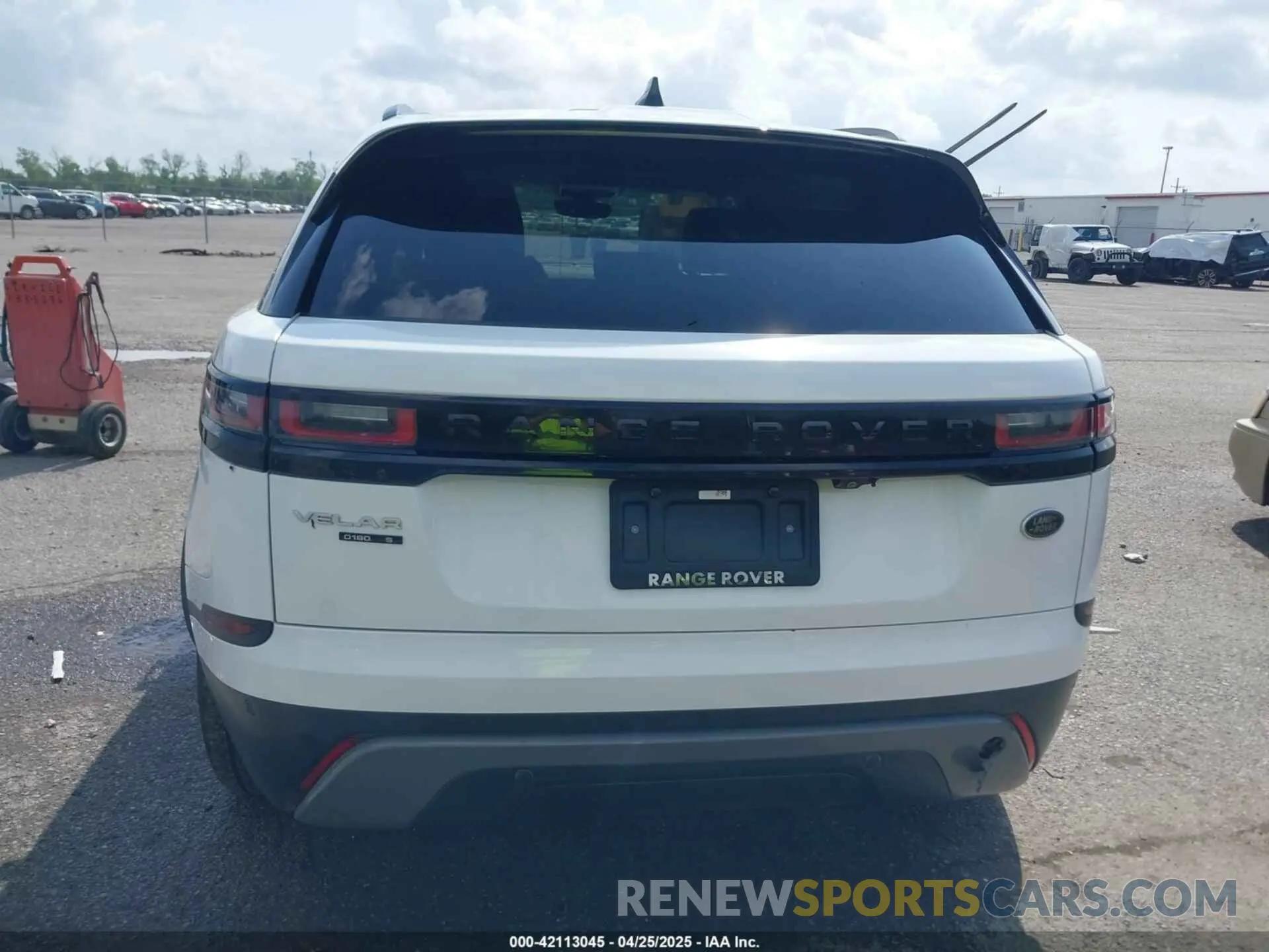 17 Фотография поврежденного автомобиля SALYB2EN7KA780713 LAND ROVER RANGE ROVER VELAR 2019