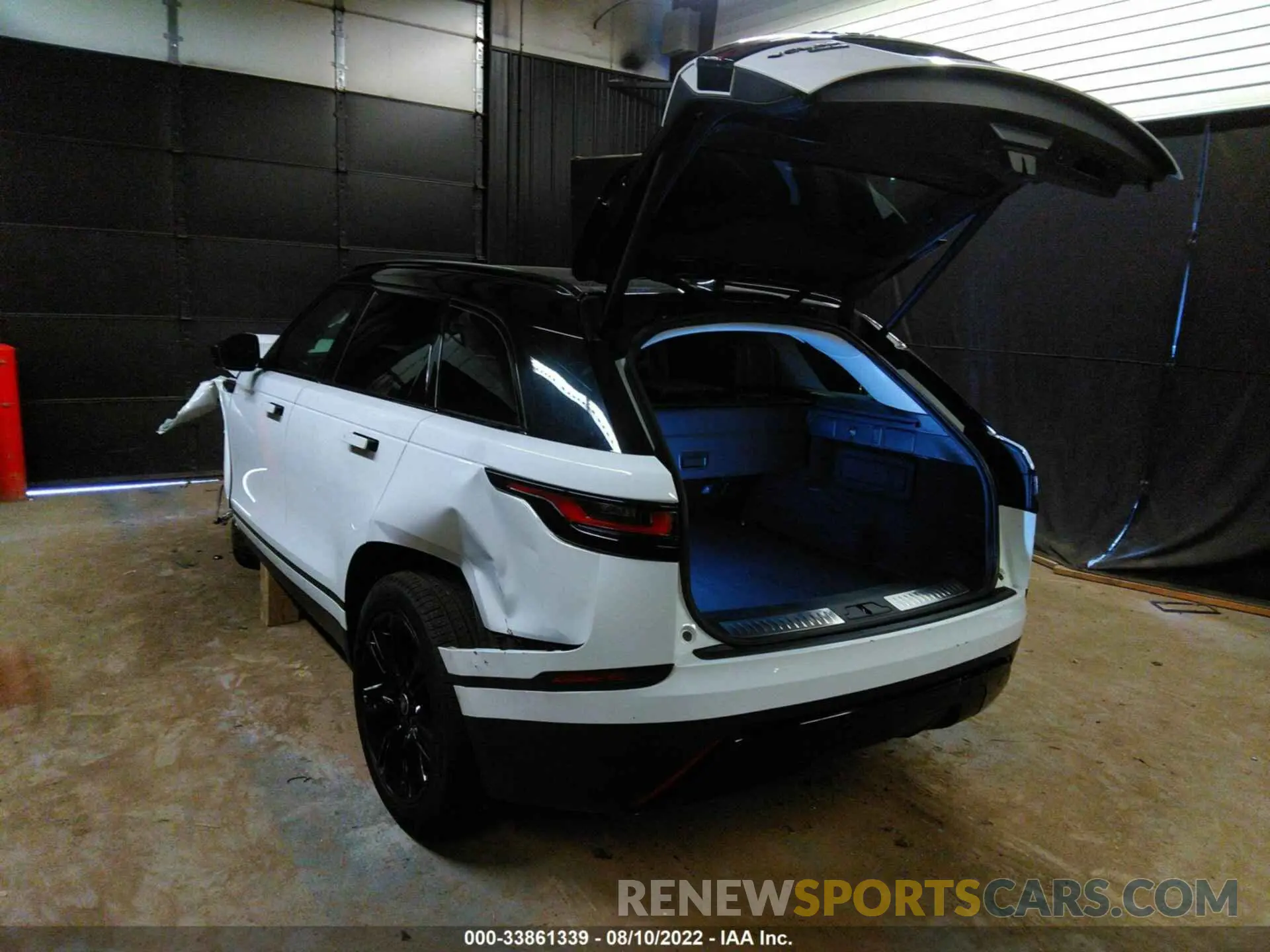 3 Photograph of a damaged car SALYB2EV2KA788010 LAND ROVER RANGE ROVER VELAR 2019