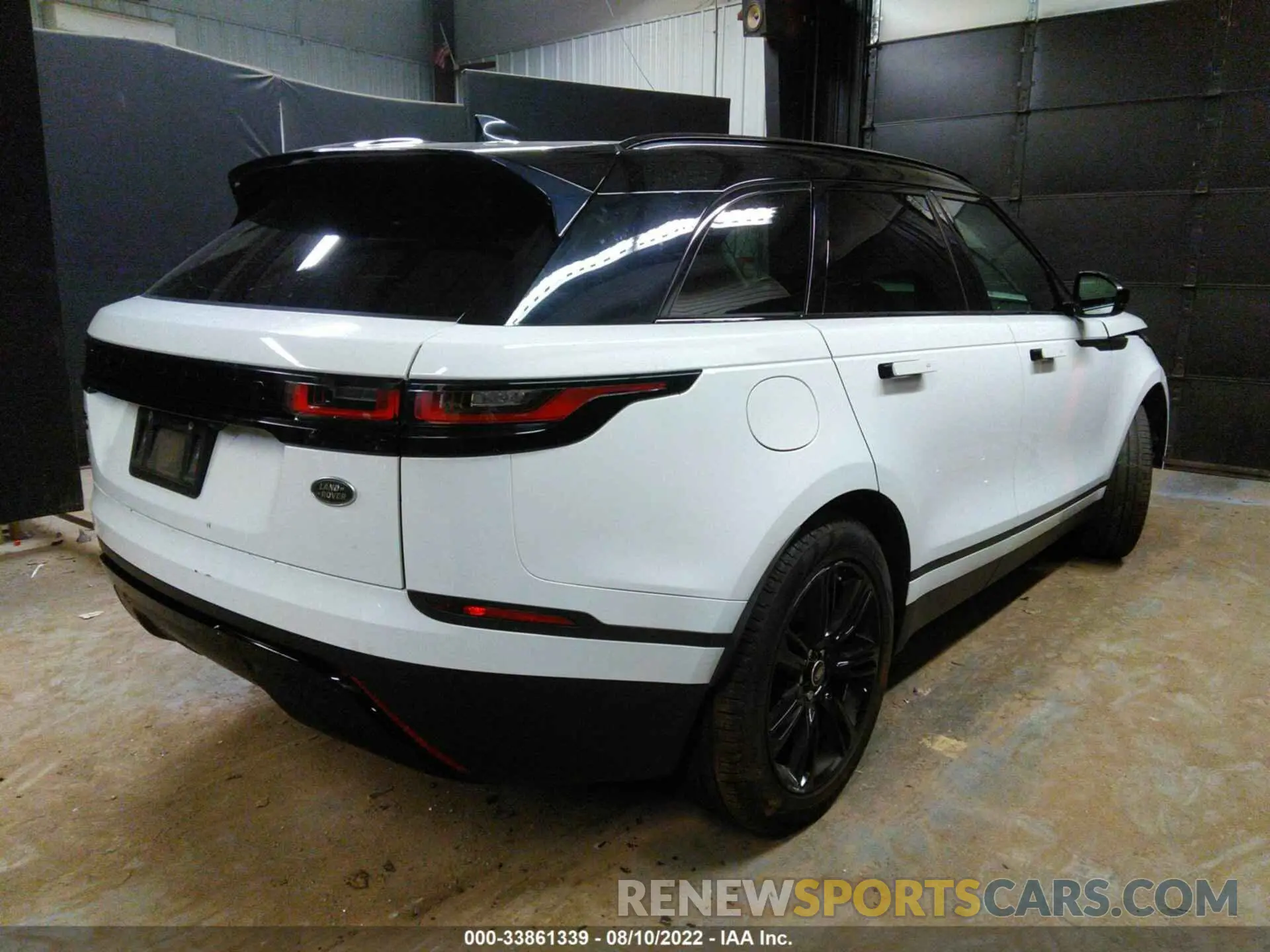 4 Photograph of a damaged car SALYB2EV2KA788010 LAND ROVER RANGE ROVER VELAR 2019