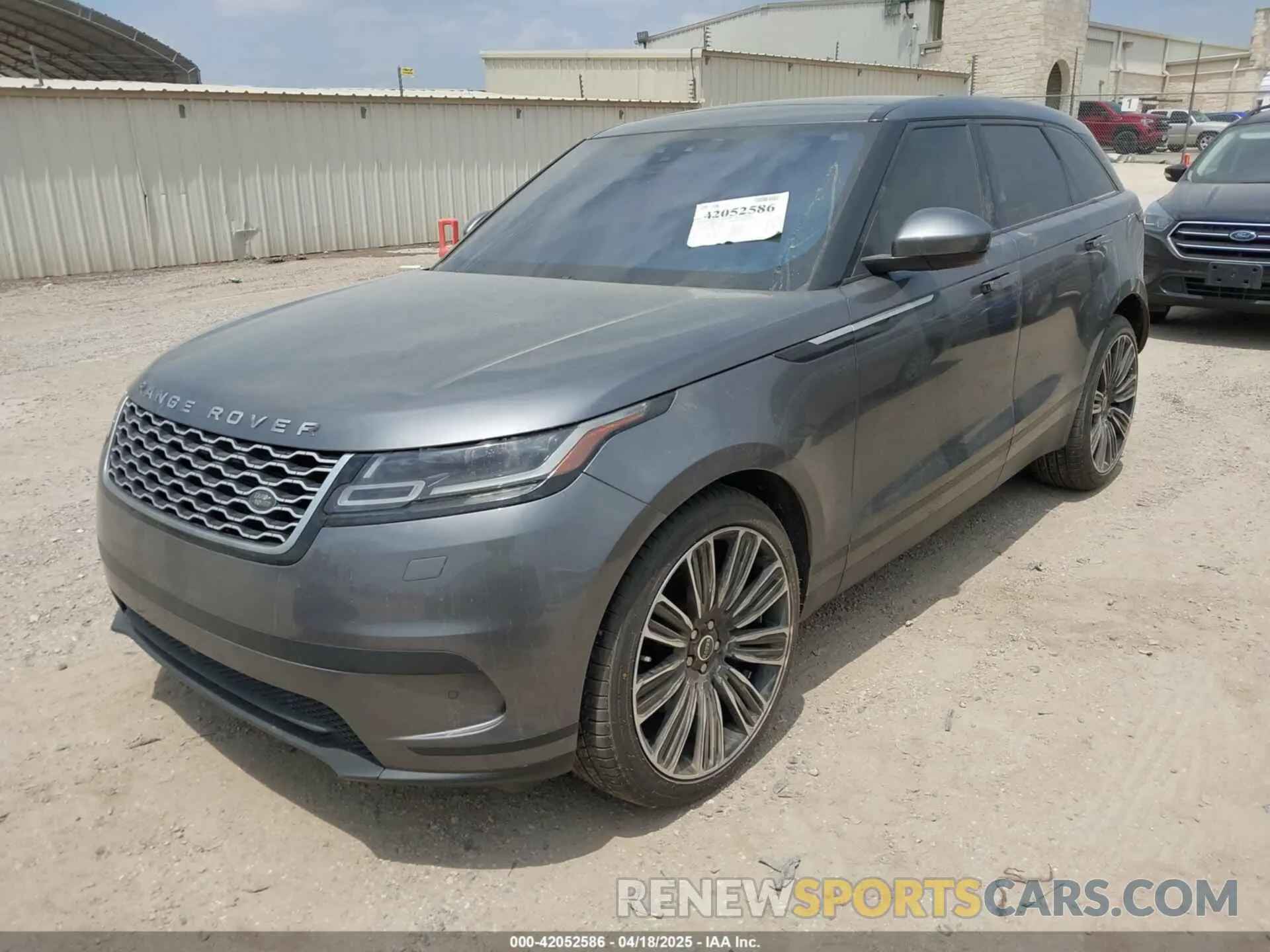 2 Фотография поврежденного автомобиля SALYB2EV4KA798974 LAND ROVER RANGE ROVER VELAR 2019