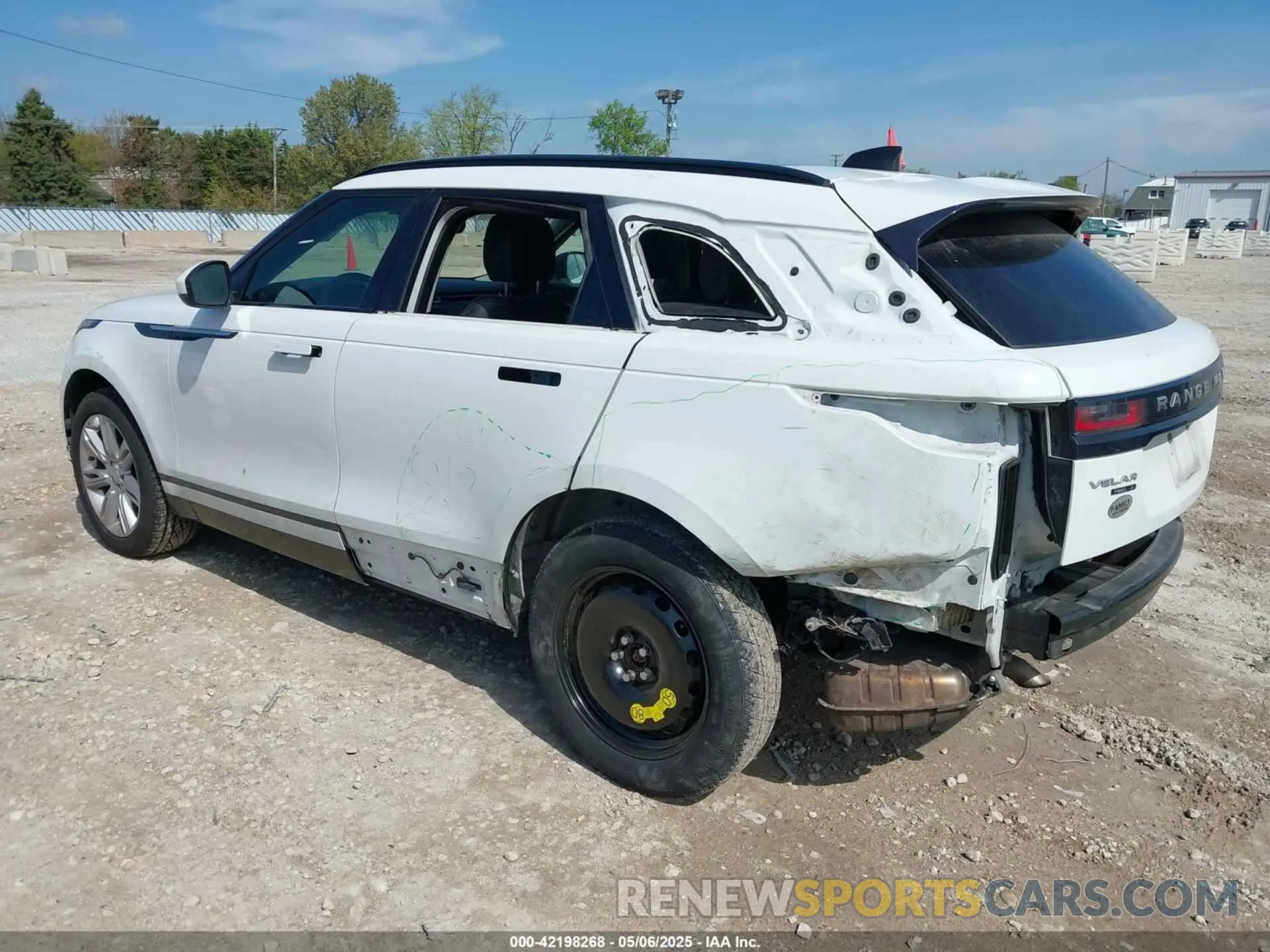 3 Фотография поврежденного автомобиля SALYB2EX6KA227908 LAND ROVER RANGE ROVER VELAR 2019