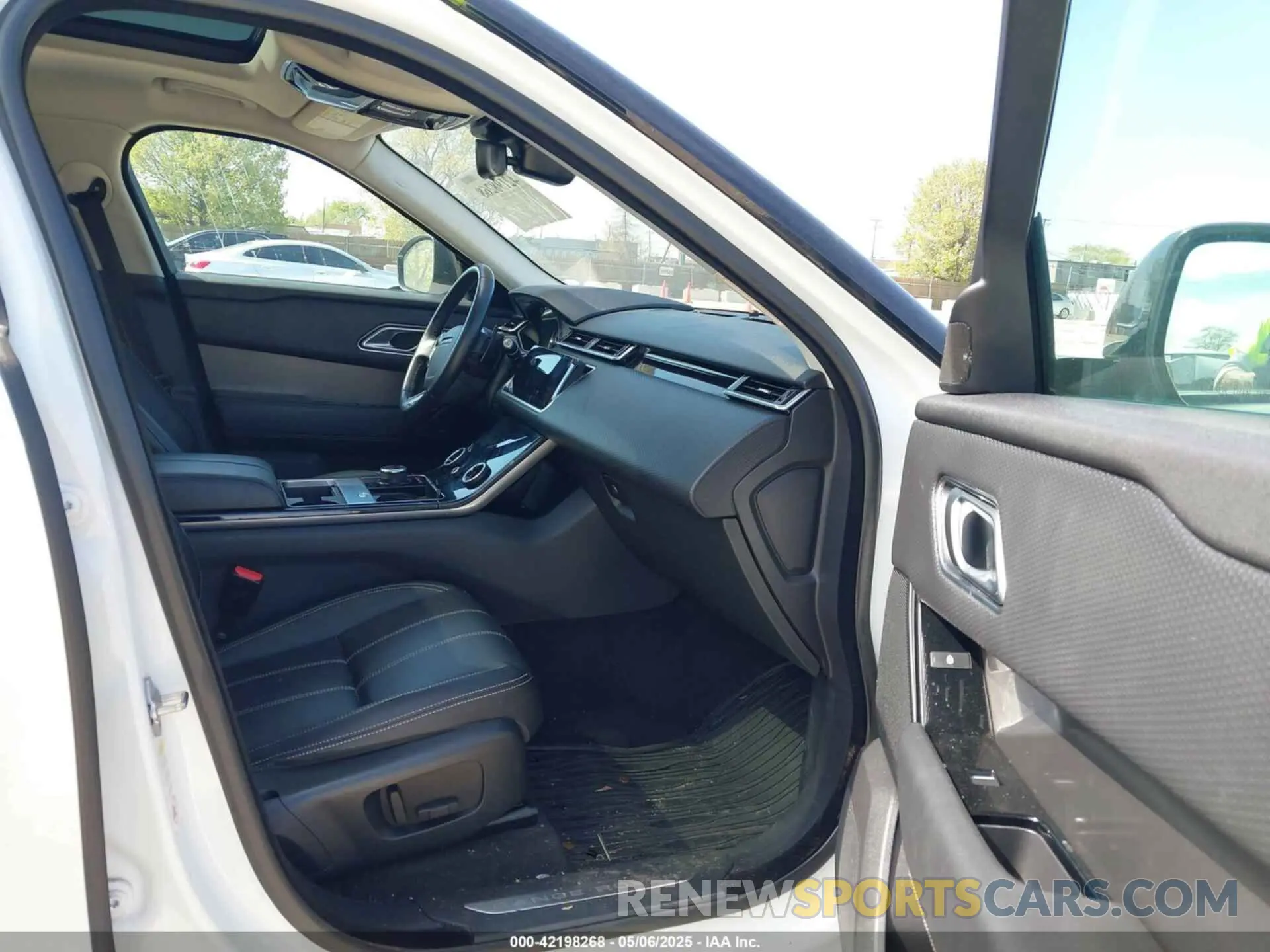 5 Фотография поврежденного автомобиля SALYB2EX6KA227908 LAND ROVER RANGE ROVER VELAR 2019