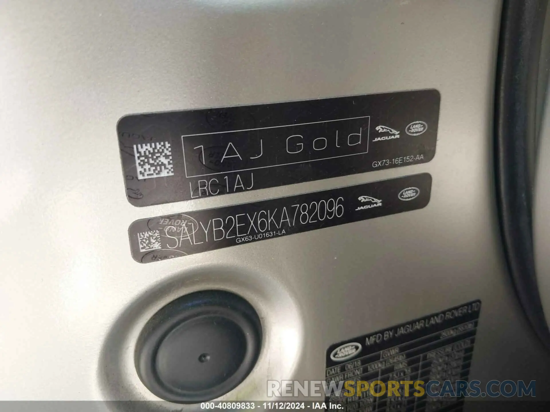 9 Photograph of a damaged car SALYB2EX6KA782096 LAND ROVER RANGE ROVER VELAR 2019