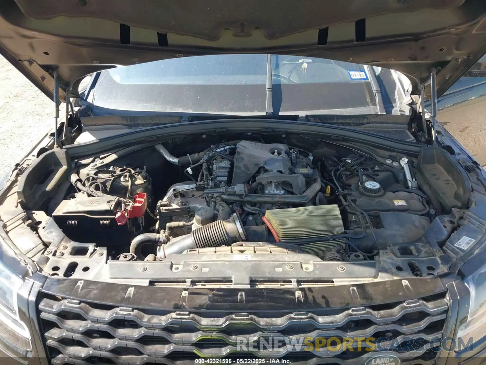 10 Photograph of a damaged car SALYB2EX7KA220367 LAND ROVER RANGE ROVER VELAR 2019