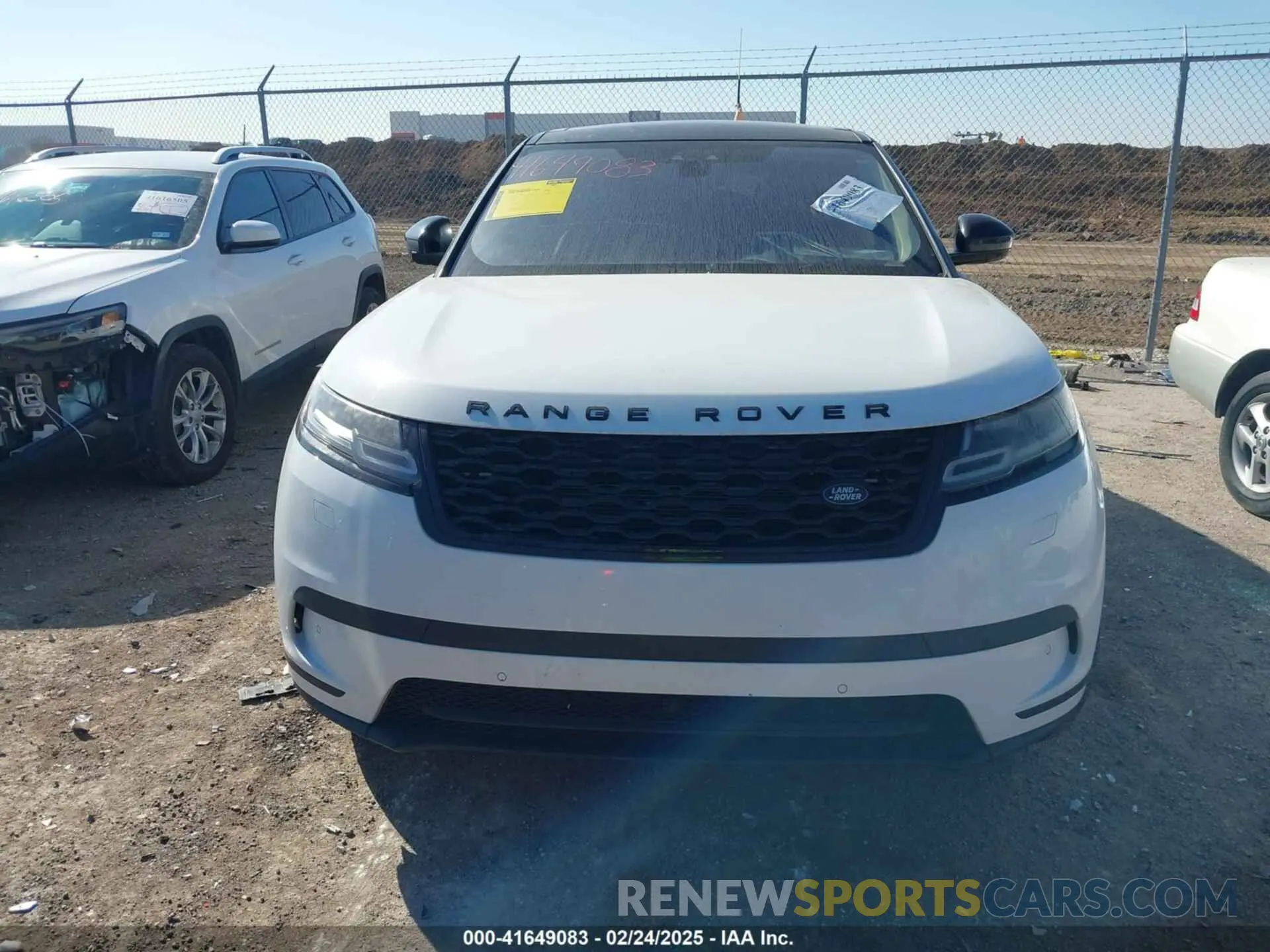 12 Фотография поврежденного автомобиля SALYB2EXXKA795871 LAND ROVER RANGE ROVER VELAR 2019