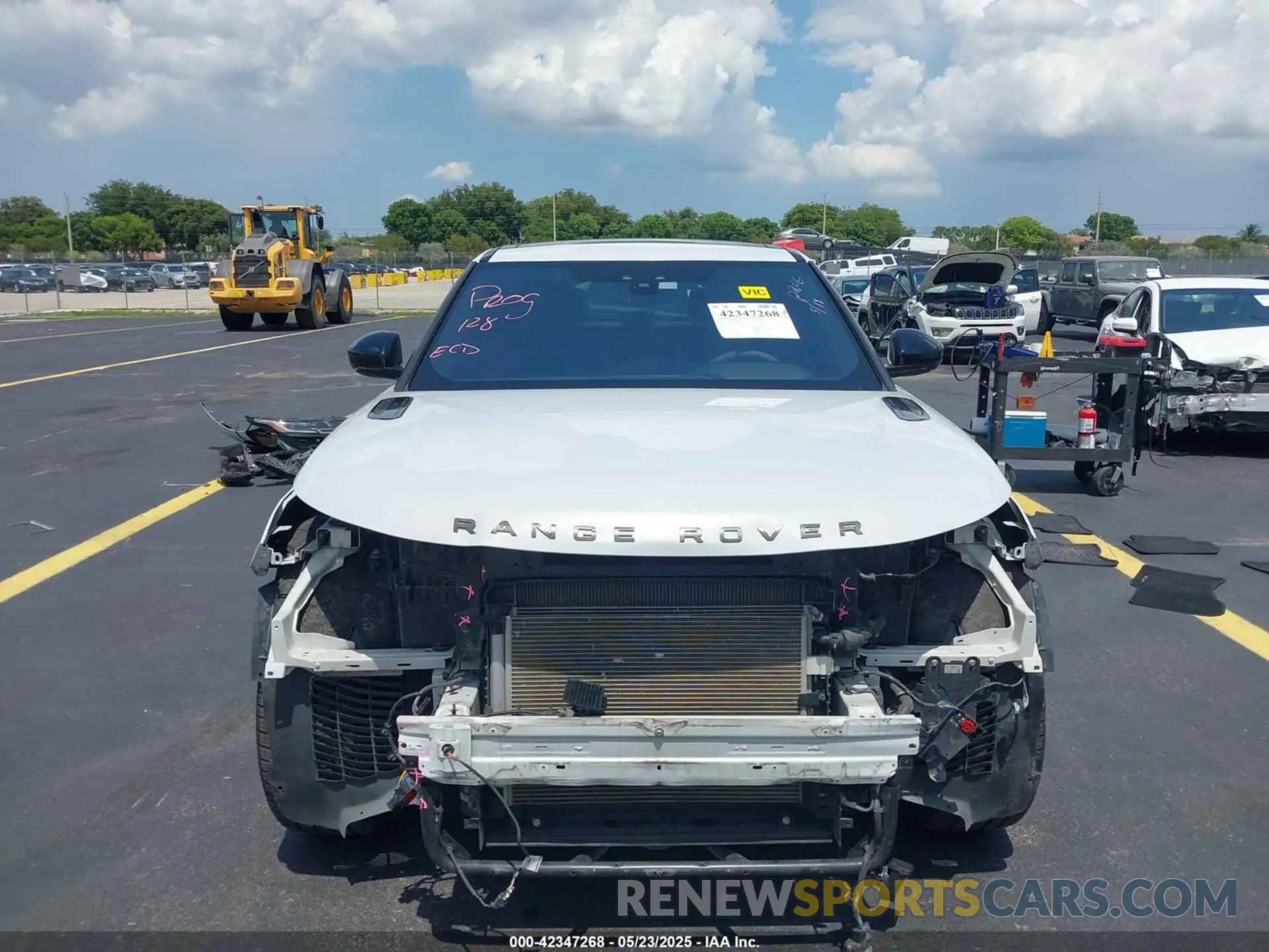 13 Photograph of a damaged car SALYL2EV9KA202481 LAND ROVER RANGE ROVER VELAR 2019