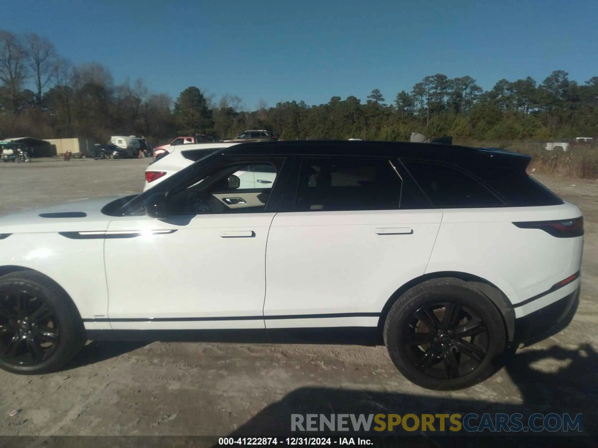 14 Фотография поврежденного автомобиля SALYL2EX0KA796959 LAND ROVER RANGE ROVER VELAR 2019