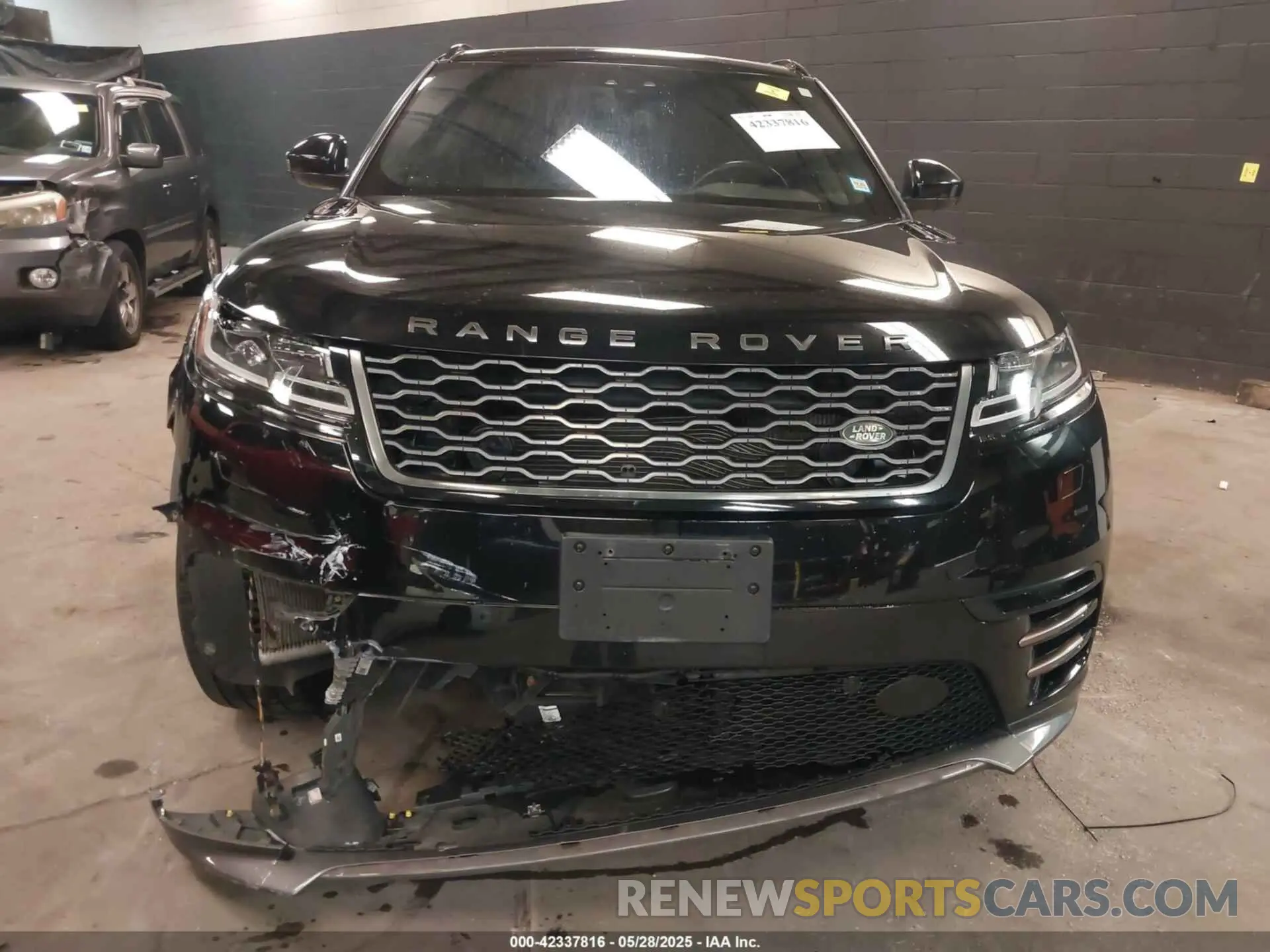 12 Photograph of a damaged car SALYL2EX2KA787566 LAND ROVER RANGE ROVER VELAR 2019