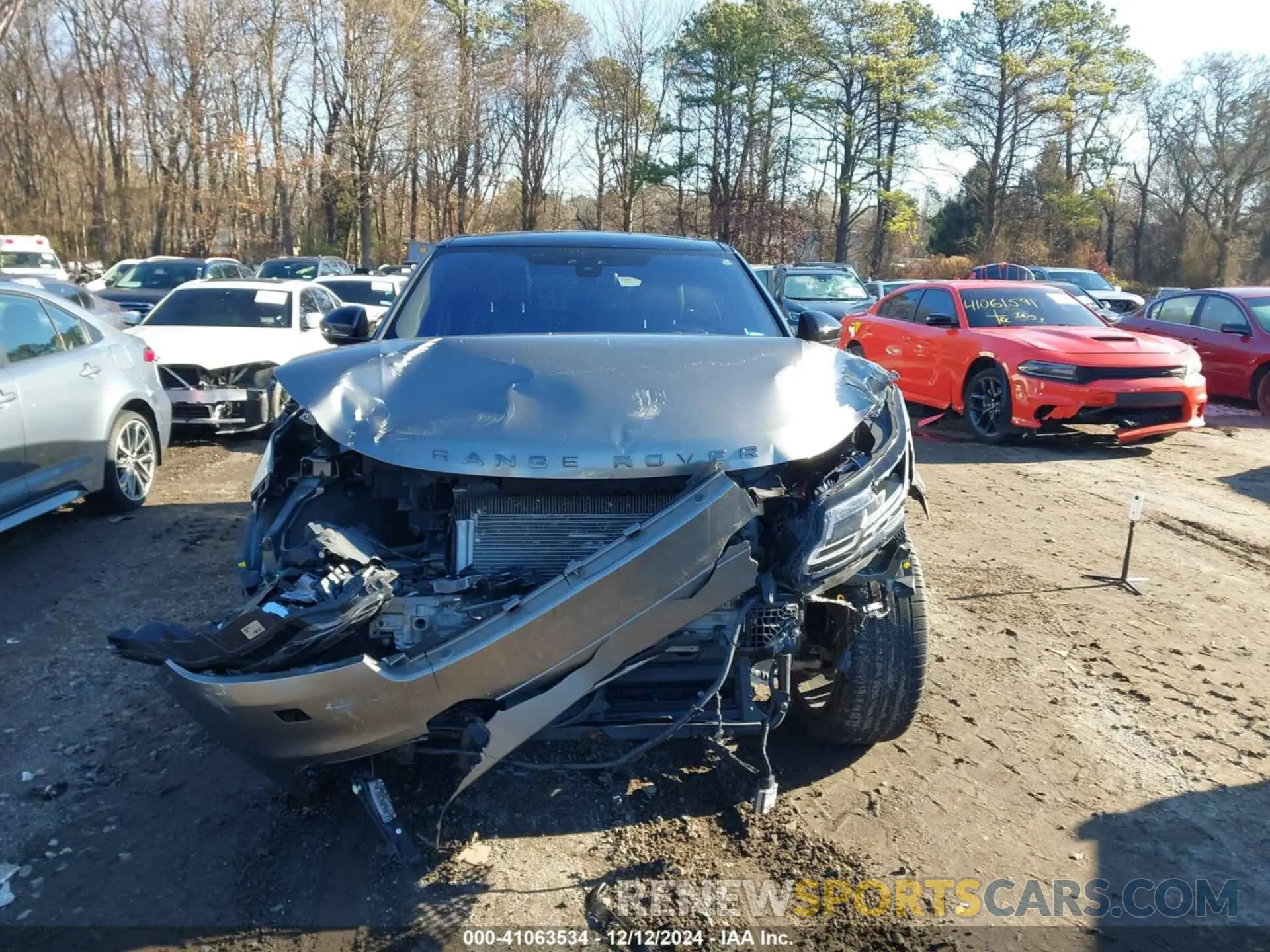 12 Photograph of a damaged car SALYL2EX3KA789567 LAND ROVER RANGE ROVER VELAR 2019