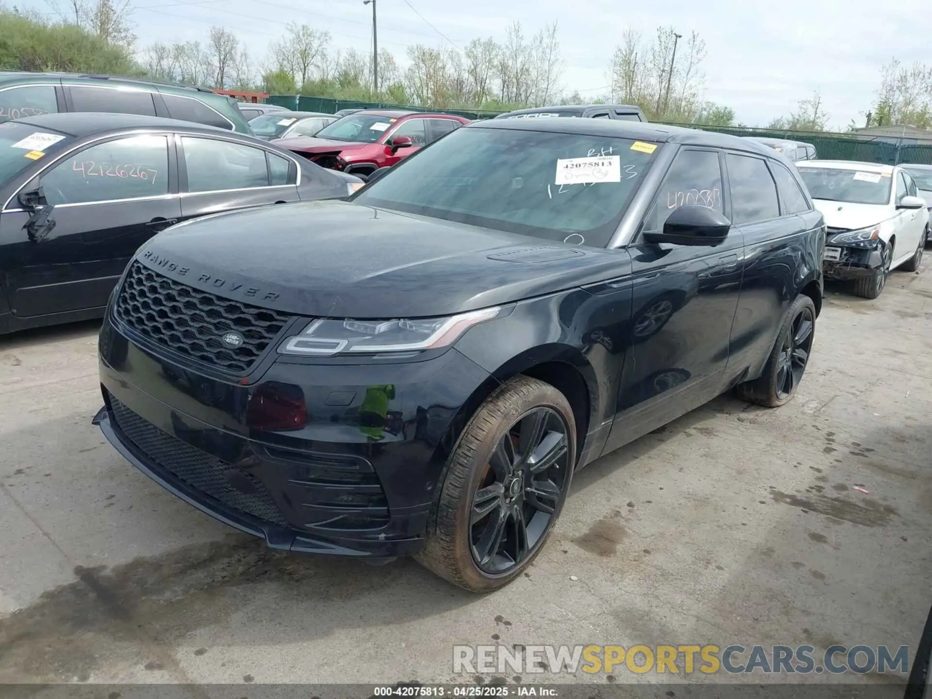 2 Фотография поврежденного автомобиля SALYL2EX4KA215446 LAND ROVER RANGE ROVER VELAR 2019