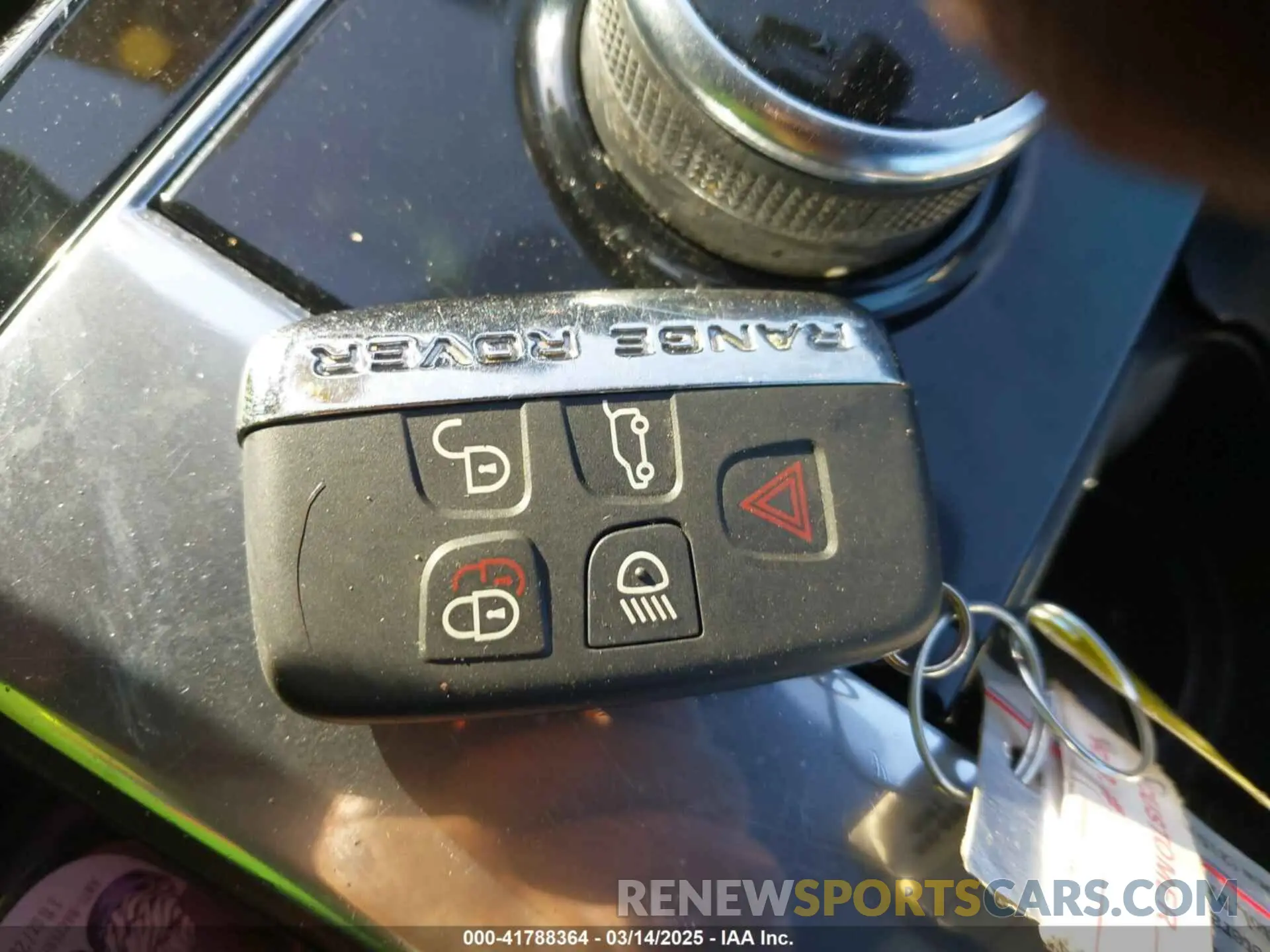 11 Фотография поврежденного автомобиля SALYL2EX4KA779906 LAND ROVER RANGE ROVER VELAR 2019