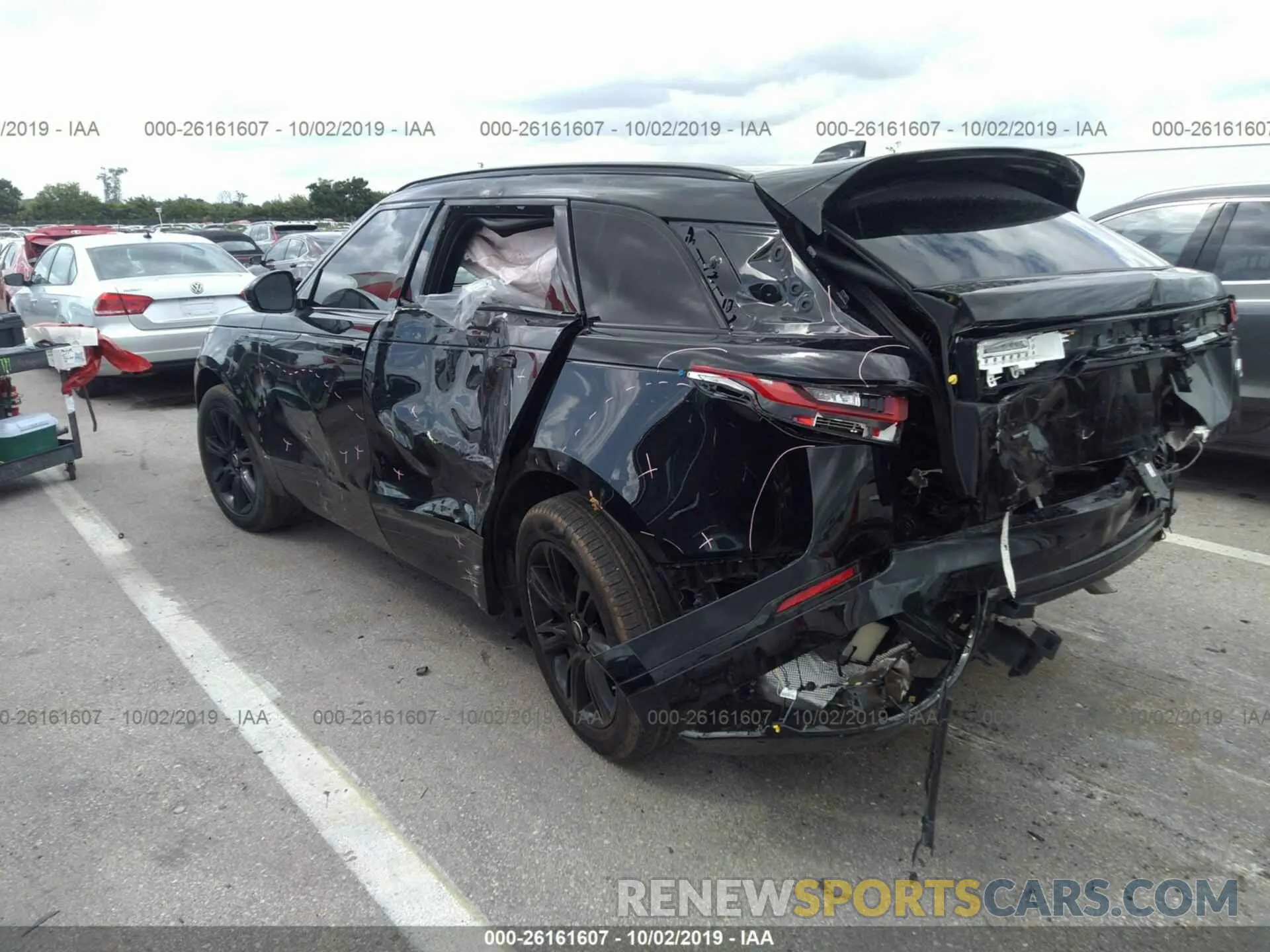 3 Photograph of a damaged car SALYL2EX7KA235335 LAND ROVER RANGE ROVER VELAR 2019