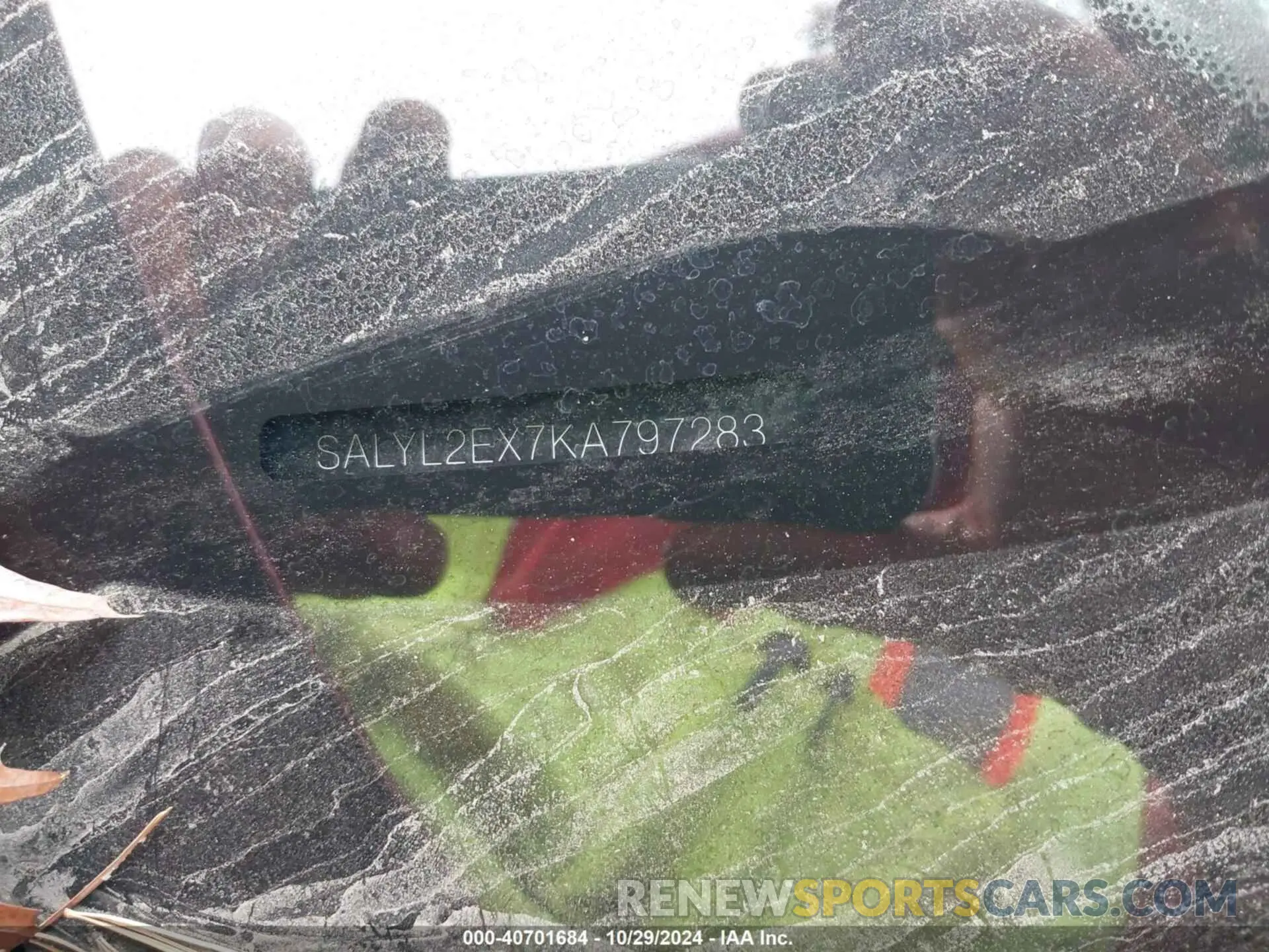 9 Photograph of a damaged car SALYL2EX7KA797283 LAND ROVER RANGE ROVER VELAR 2019
