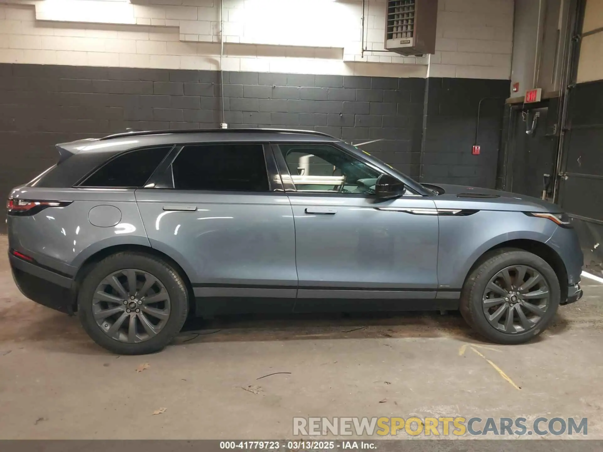 13 Фотография поврежденного автомобиля SALYL2EX8KA220360 LAND ROVER RANGE ROVER VELAR 2019