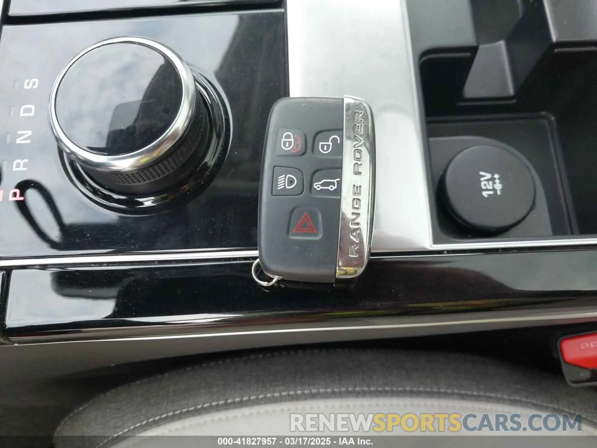 11 Фотография поврежденного автомобиля SALYL2EX8KA783134 LAND ROVER RANGE ROVER VELAR 2019