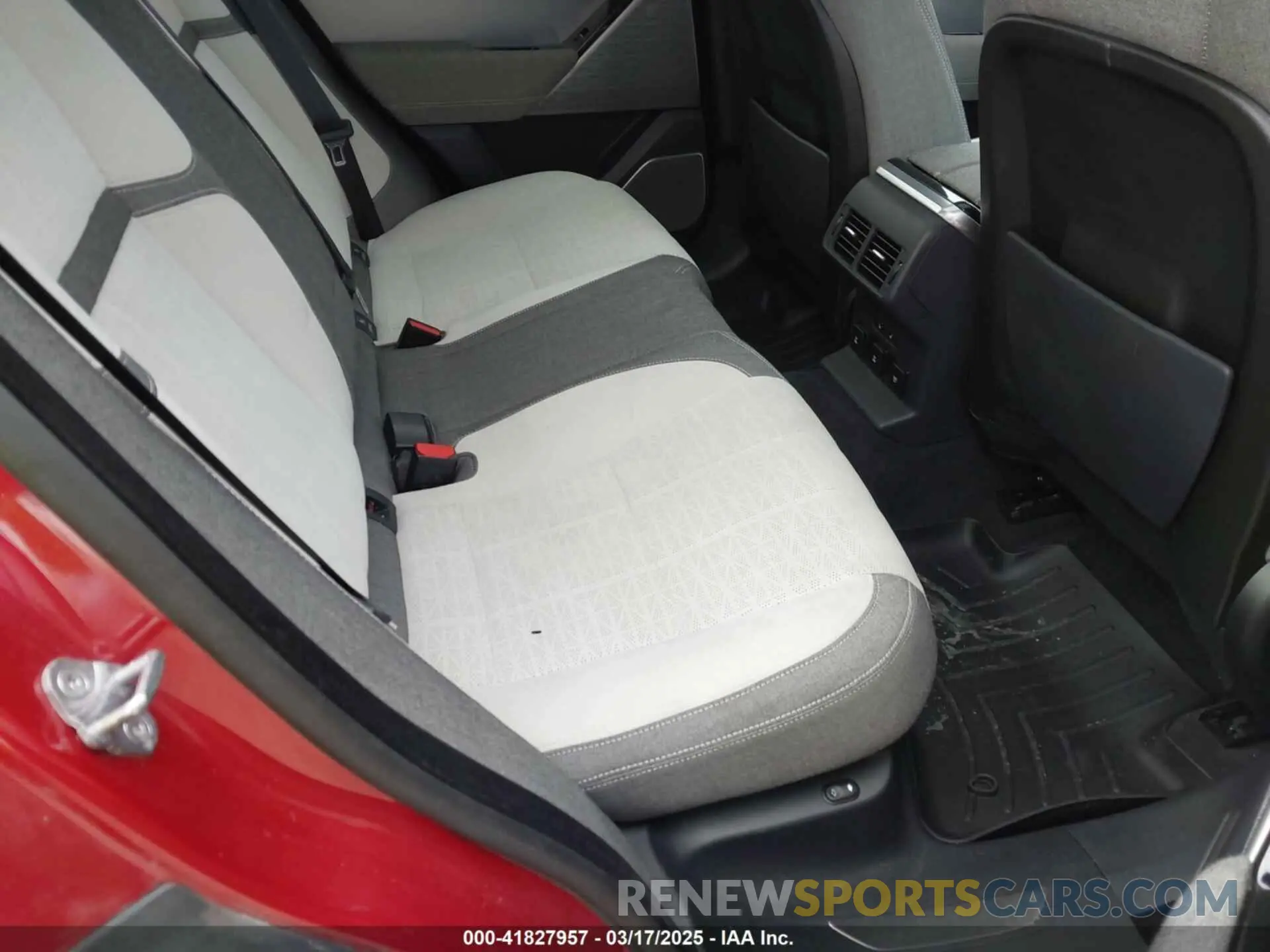 8 Фотография поврежденного автомобиля SALYL2EX8KA783134 LAND ROVER RANGE ROVER VELAR 2019