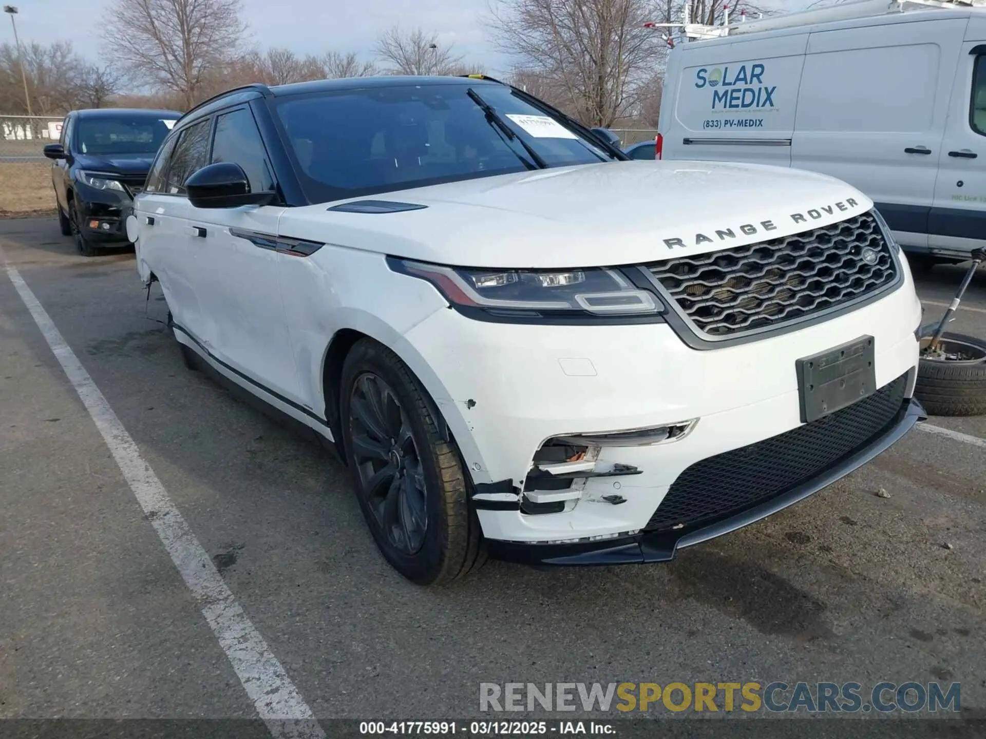 1 Фотография поврежденного автомобиля SALYL2EX9KA782364 LAND ROVER RANGE ROVER VELAR 2019
