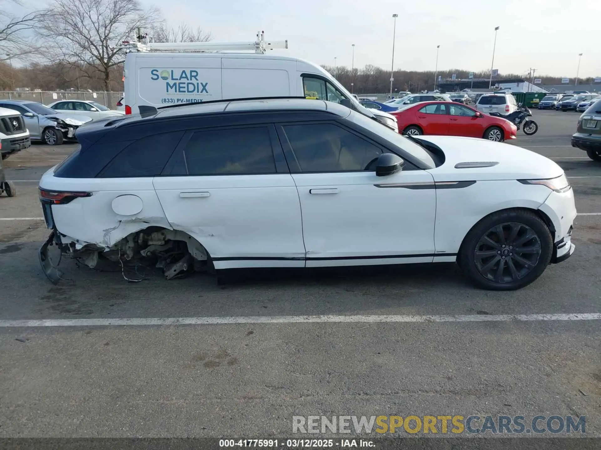 13 Фотография поврежденного автомобиля SALYL2EX9KA782364 LAND ROVER RANGE ROVER VELAR 2019