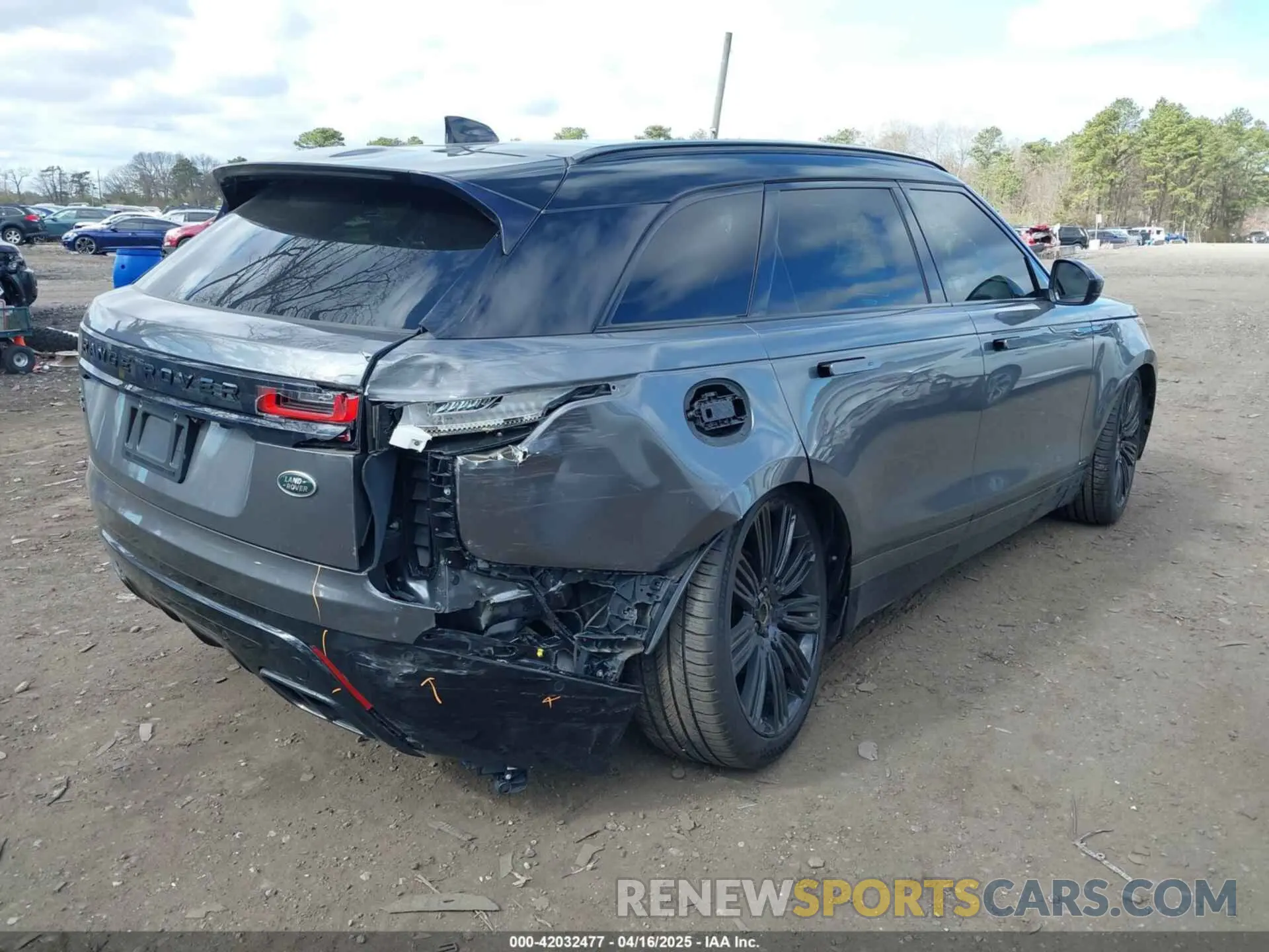 4 Фотография поврежденного автомобиля SALYL2FV3KA226306 LAND ROVER RANGE ROVER VELAR 2019