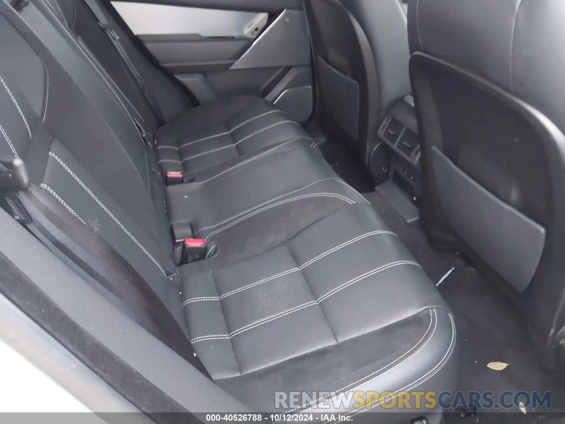 8 Photograph of a damaged car SALYL2FV7KA214272 LAND ROVER RANGE ROVER VELAR 2019