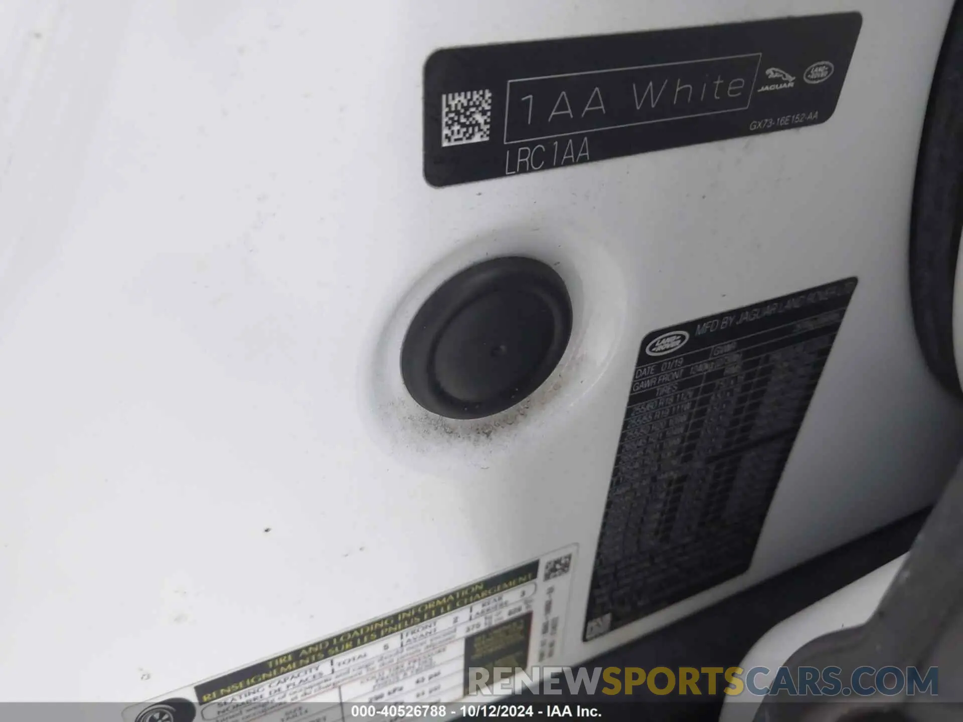 9 Photograph of a damaged car SALYL2FV7KA214272 LAND ROVER RANGE ROVER VELAR 2019
