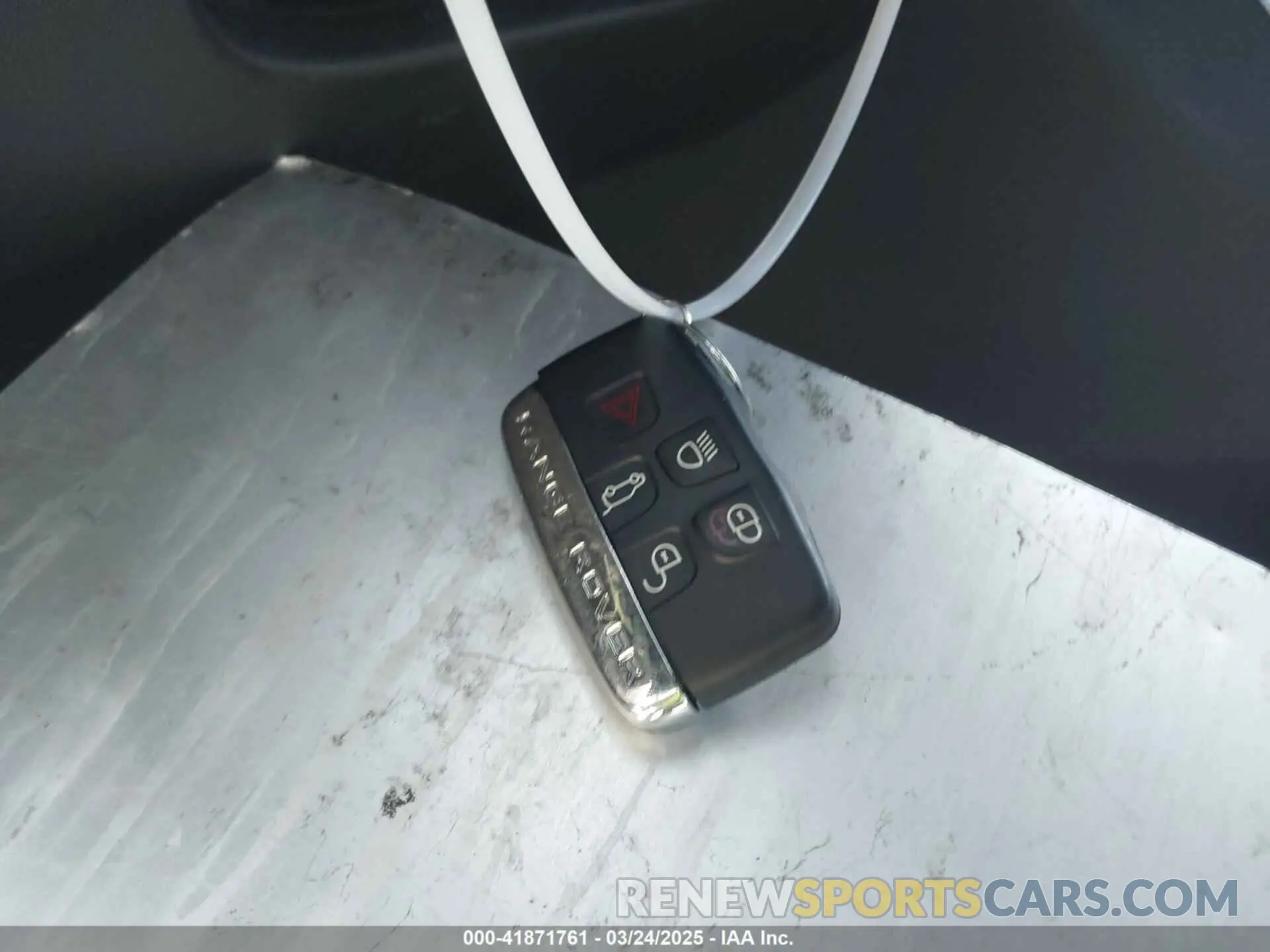 11 Фотография поврежденного автомобиля SALYL2FV7KA226695 LAND ROVER RANGE ROVER VELAR 2019